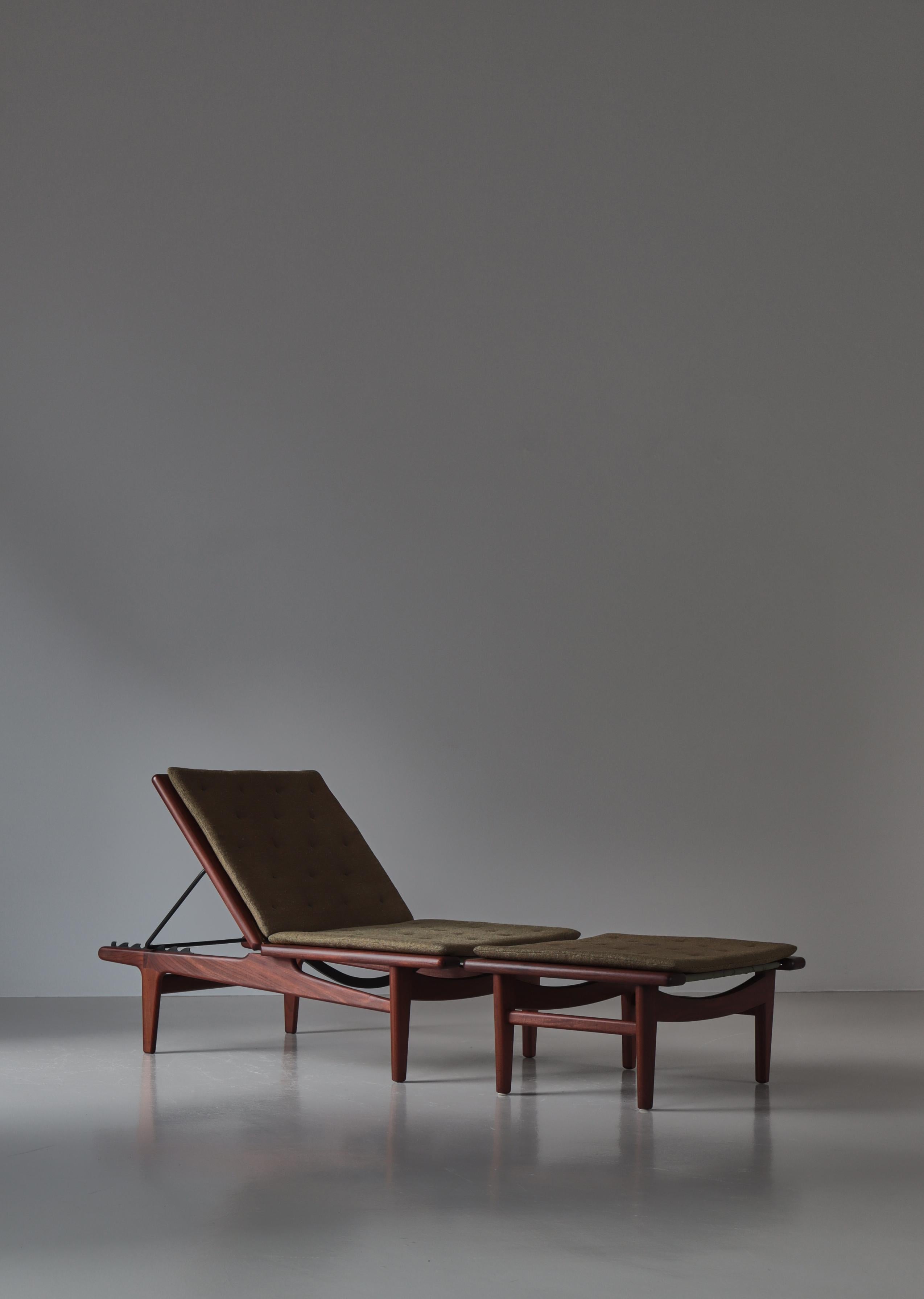 Scandinave moderne Lit de jour réglable GE-1 en bois de teck de Hans J. Wegner, années 1950, The Moderns Moderns en vente