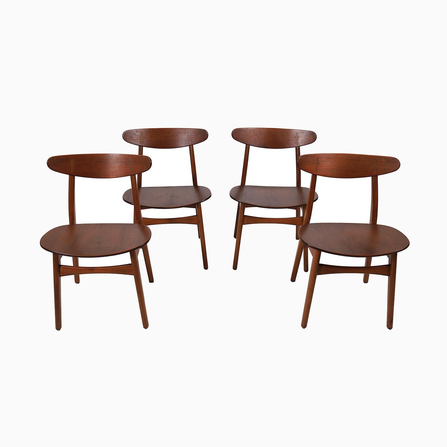 20th Century Danish Modern Hans Wegner CH 30 Dining Chairs Set of 4 For Sale
