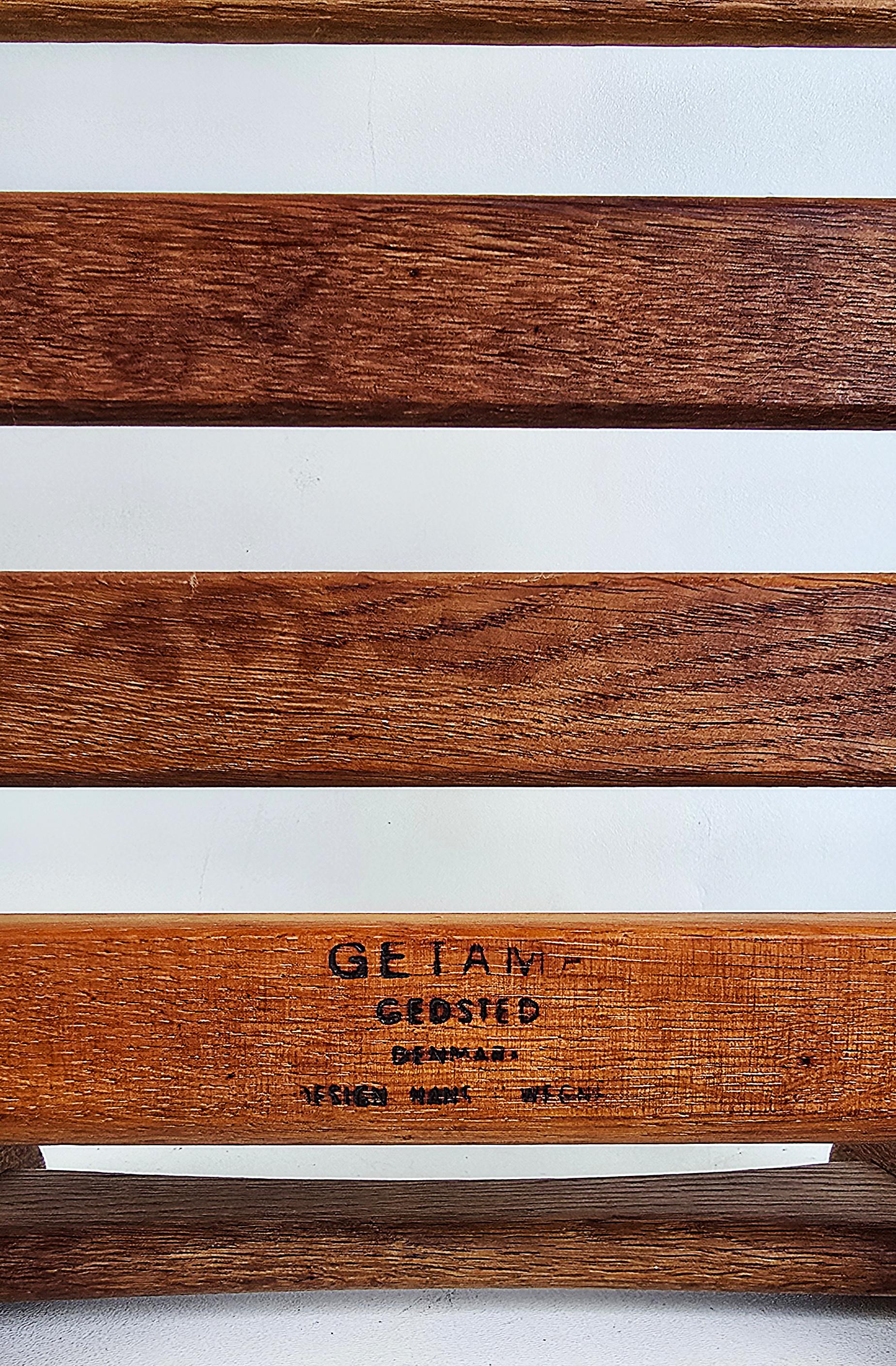 Sedie a sigaretta moderne danesi Hans Wegner GETAMA, ottomano, Danimarca, set di 3 in vendita 9
