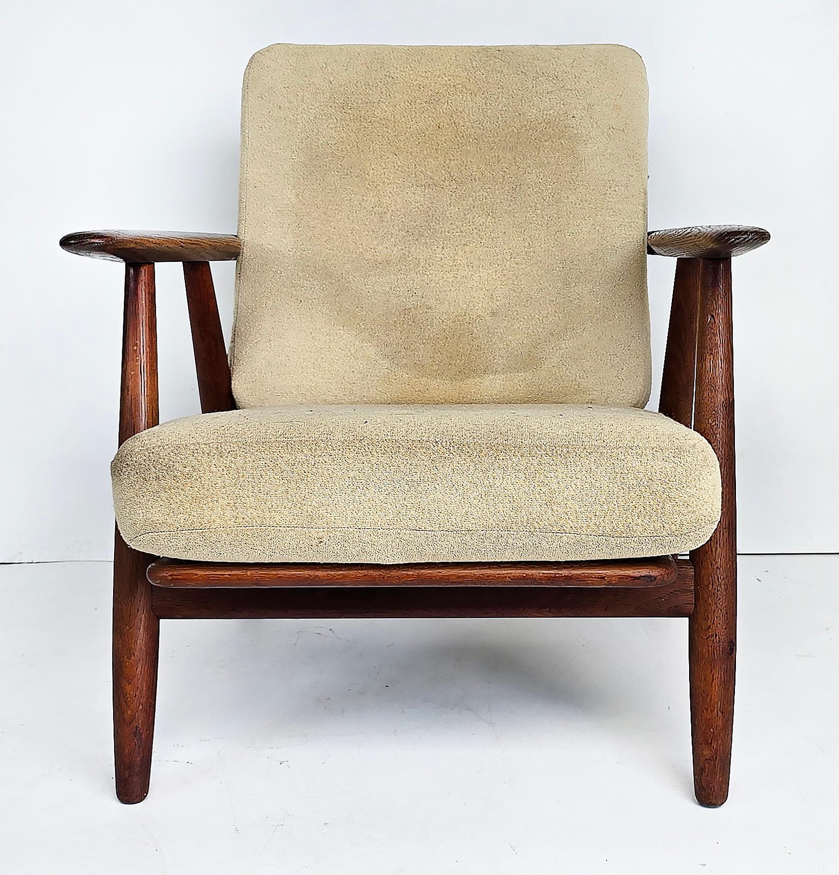 Sedie a sigaretta moderne danesi Hans Wegner GETAMA, ottomano, Danimarca, set di 3 In condizioni buone in vendita a Miami, FL