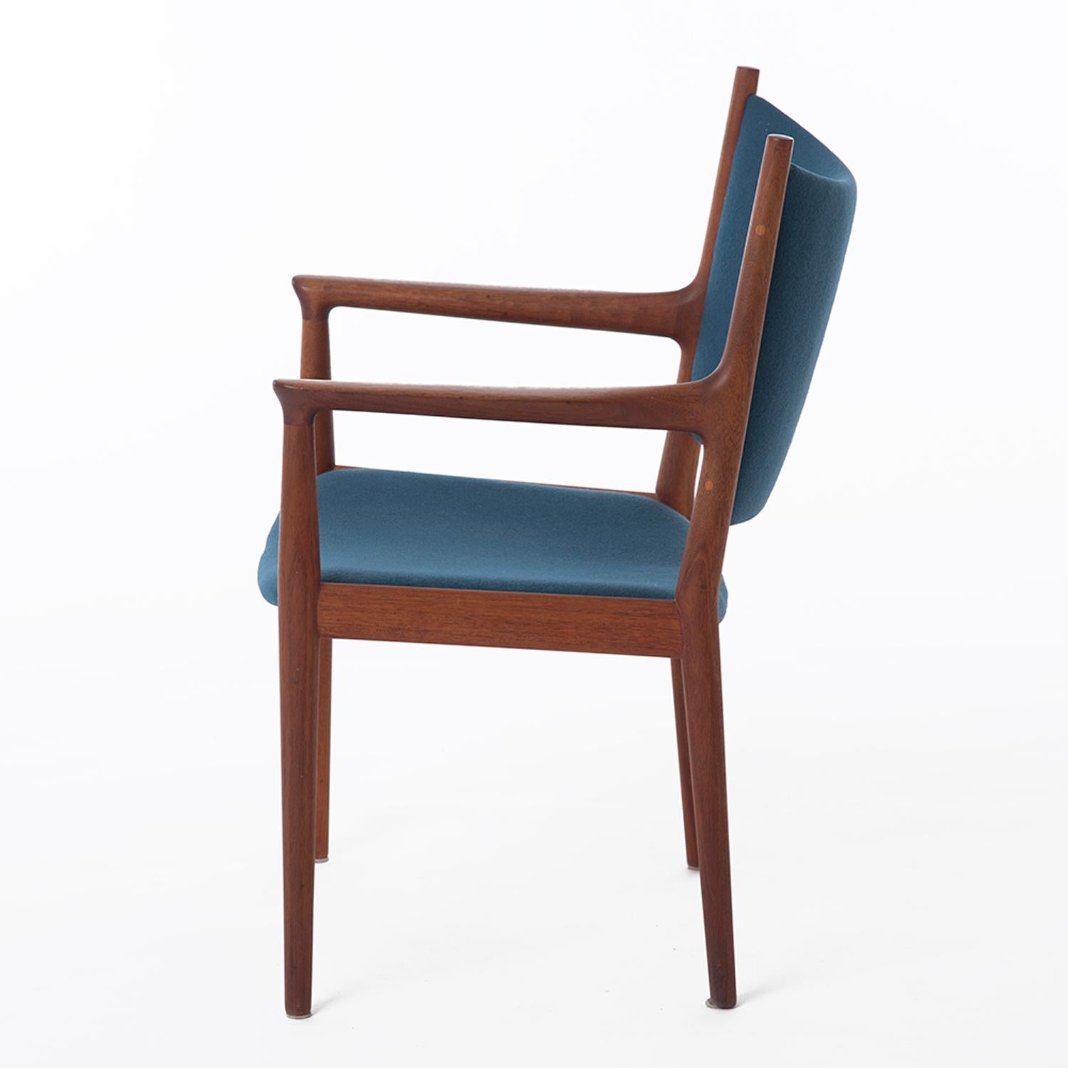 Scandinavian Danish Modern Hans Wegner Occasional Armchair For Sale