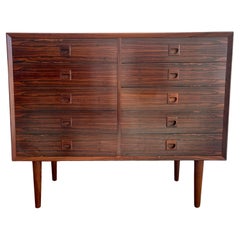 Cómoda danesa moderna de madera dura con diez cajones