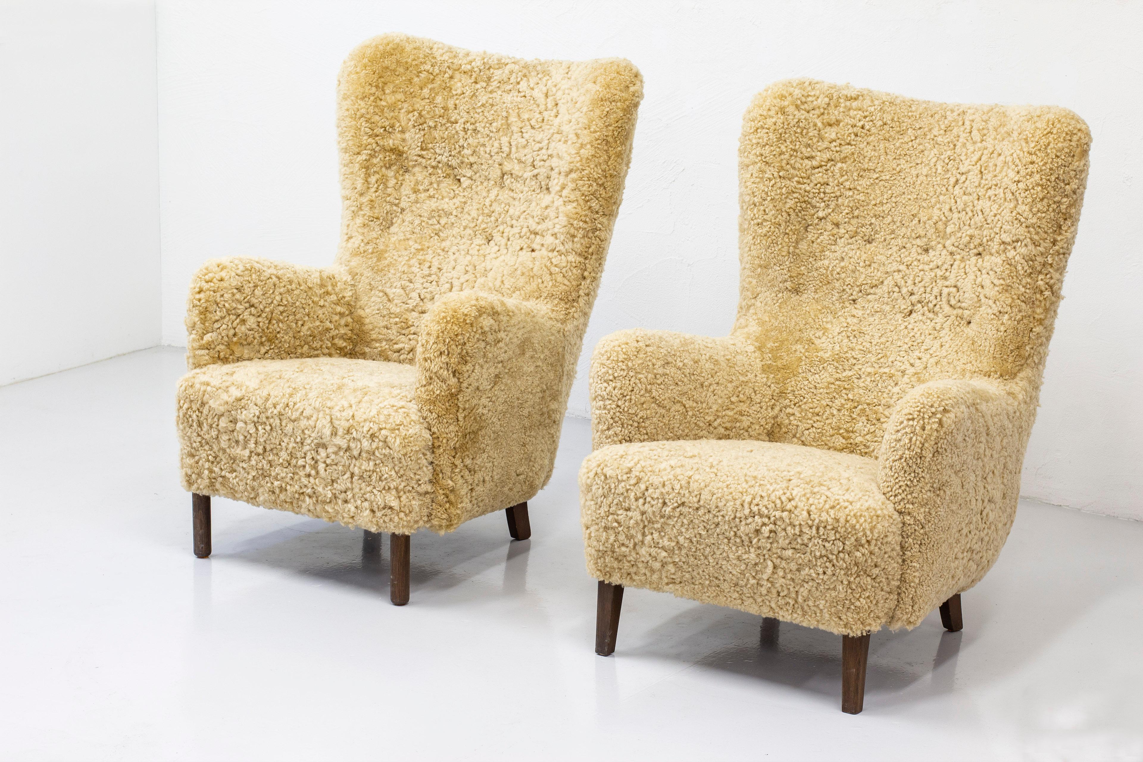 Danish Modern High Back Chair with Sheepskin Upholstery, Denmark, 1950s 5