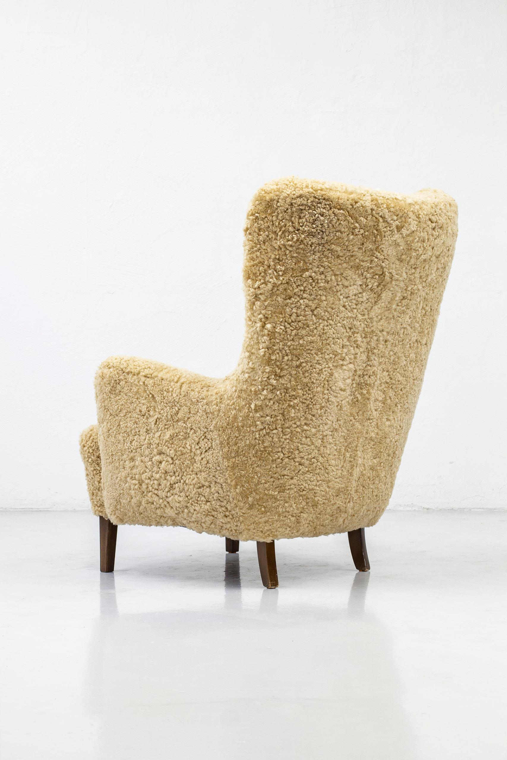 Danish Modern High Back Chair with Sheepskin Upholstery, Denmark, 1950s 2