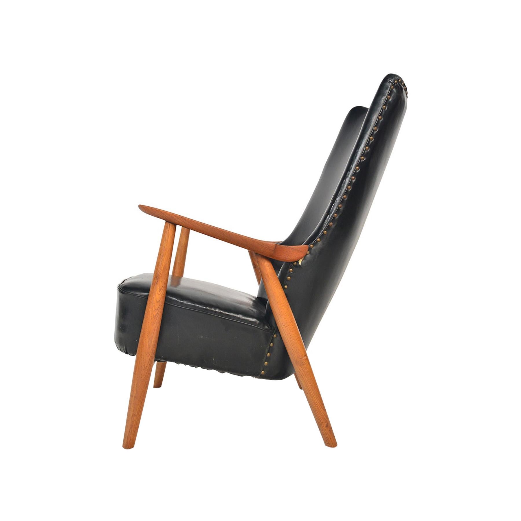 Danish Modern Lounge Chair in Velvet and Teak For Sale at 1stDibs