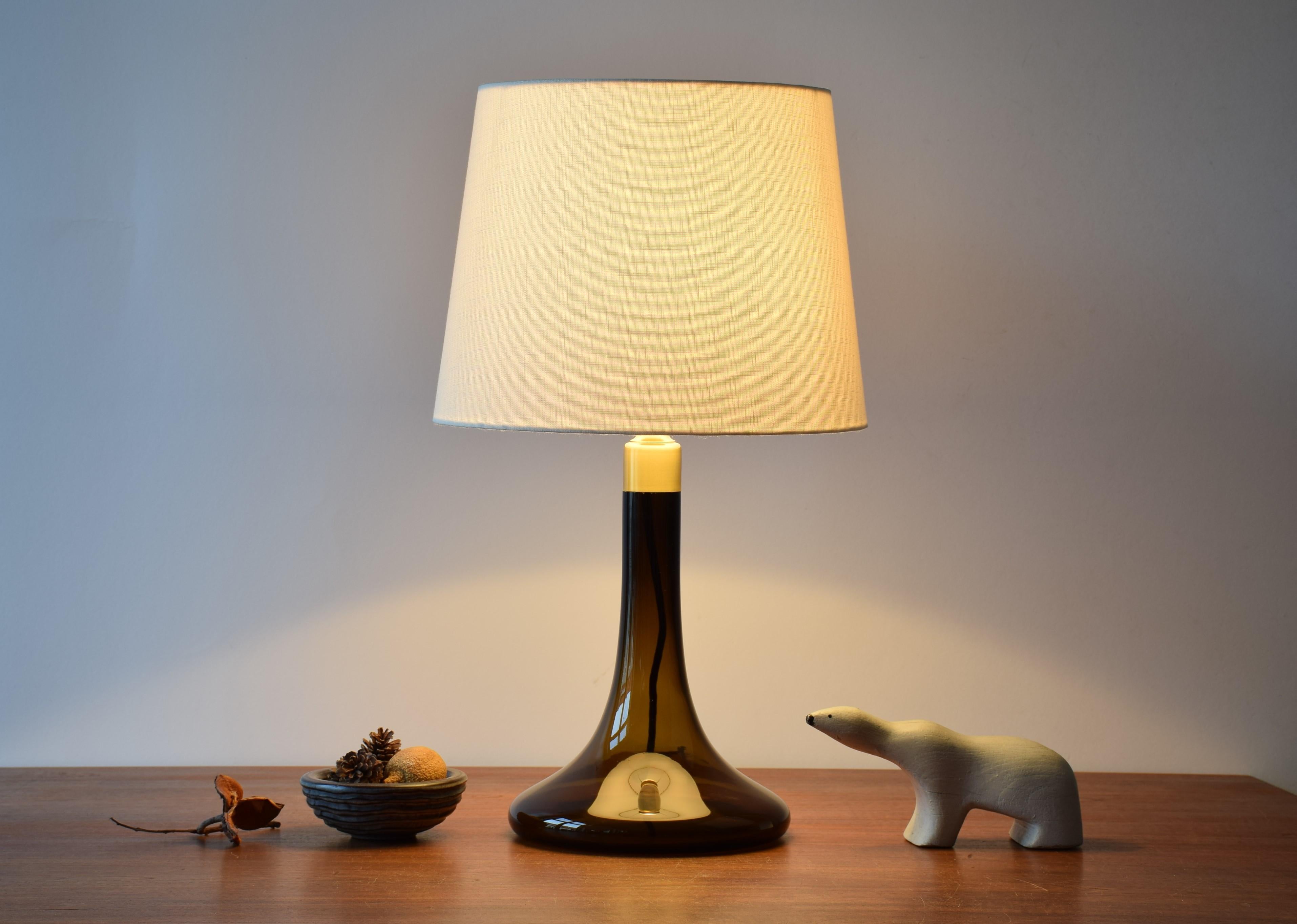 Mid-Century Modern Danish Modern Holmegaard Le Klint Havanna Brown Glass Table Lamp, 1970s