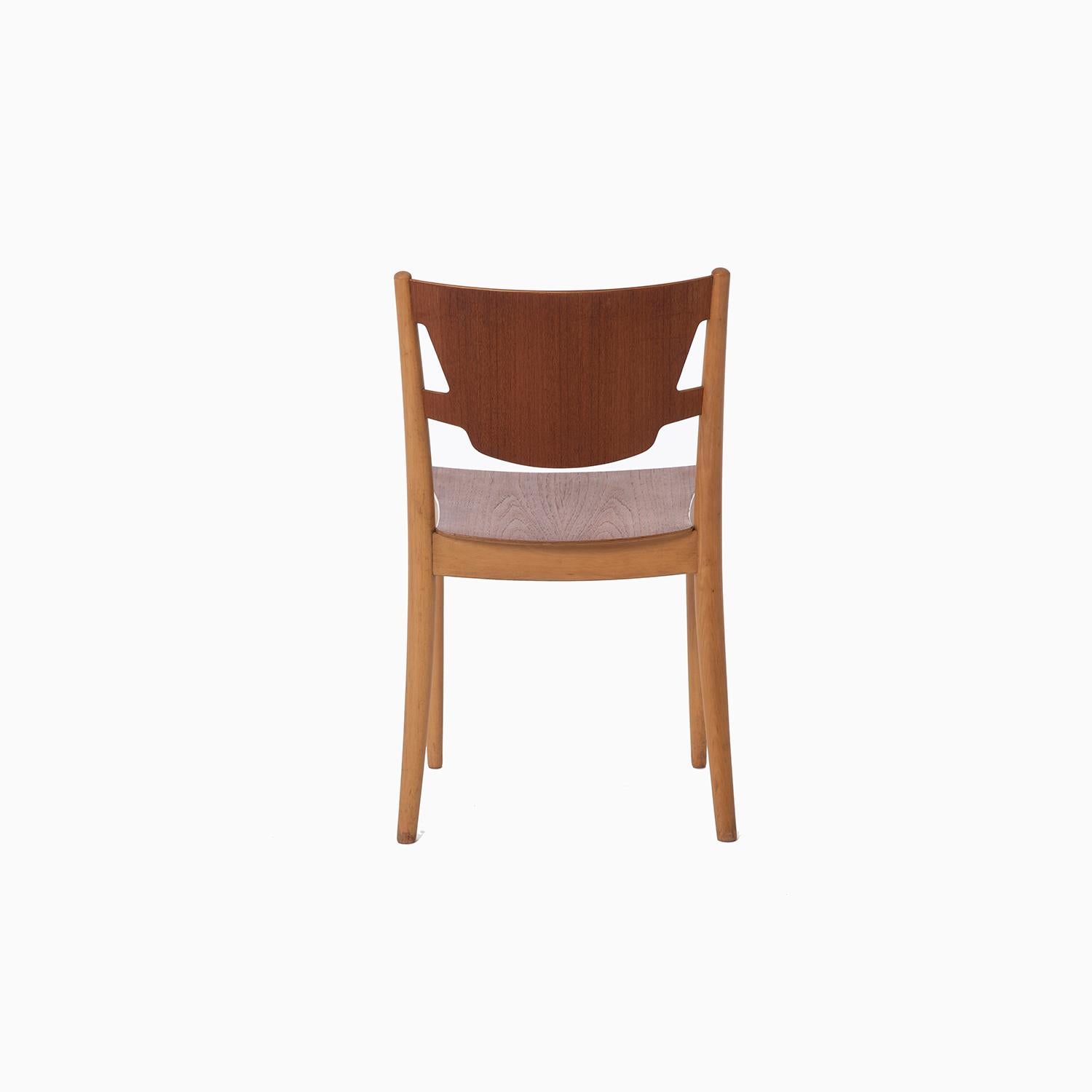 Beech Danish Modern Hvidt & Molgaard Stacking Side Chair