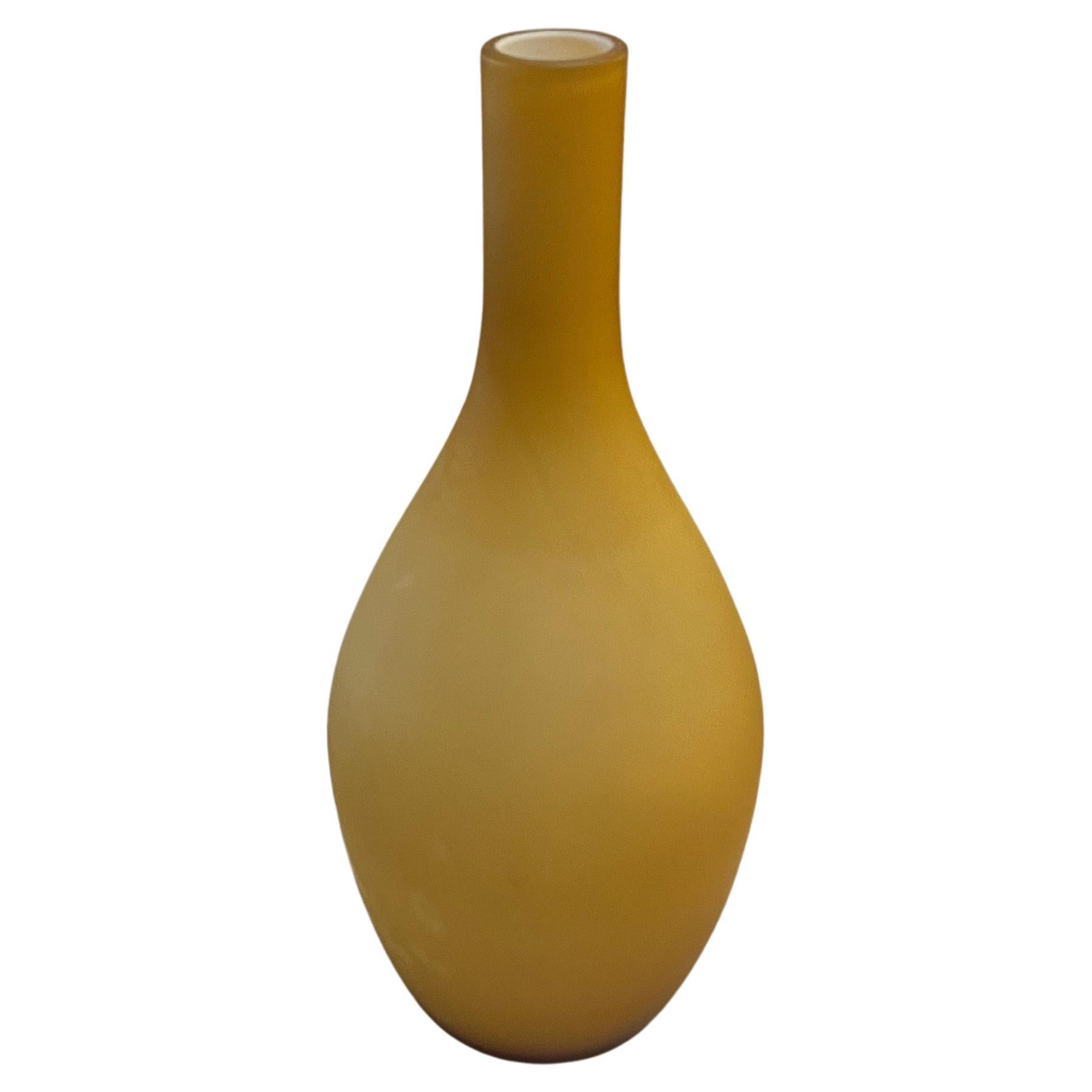 Italiano Vaso in vetro incamiciato danese moderno italiano di Murano Salviati in vendita