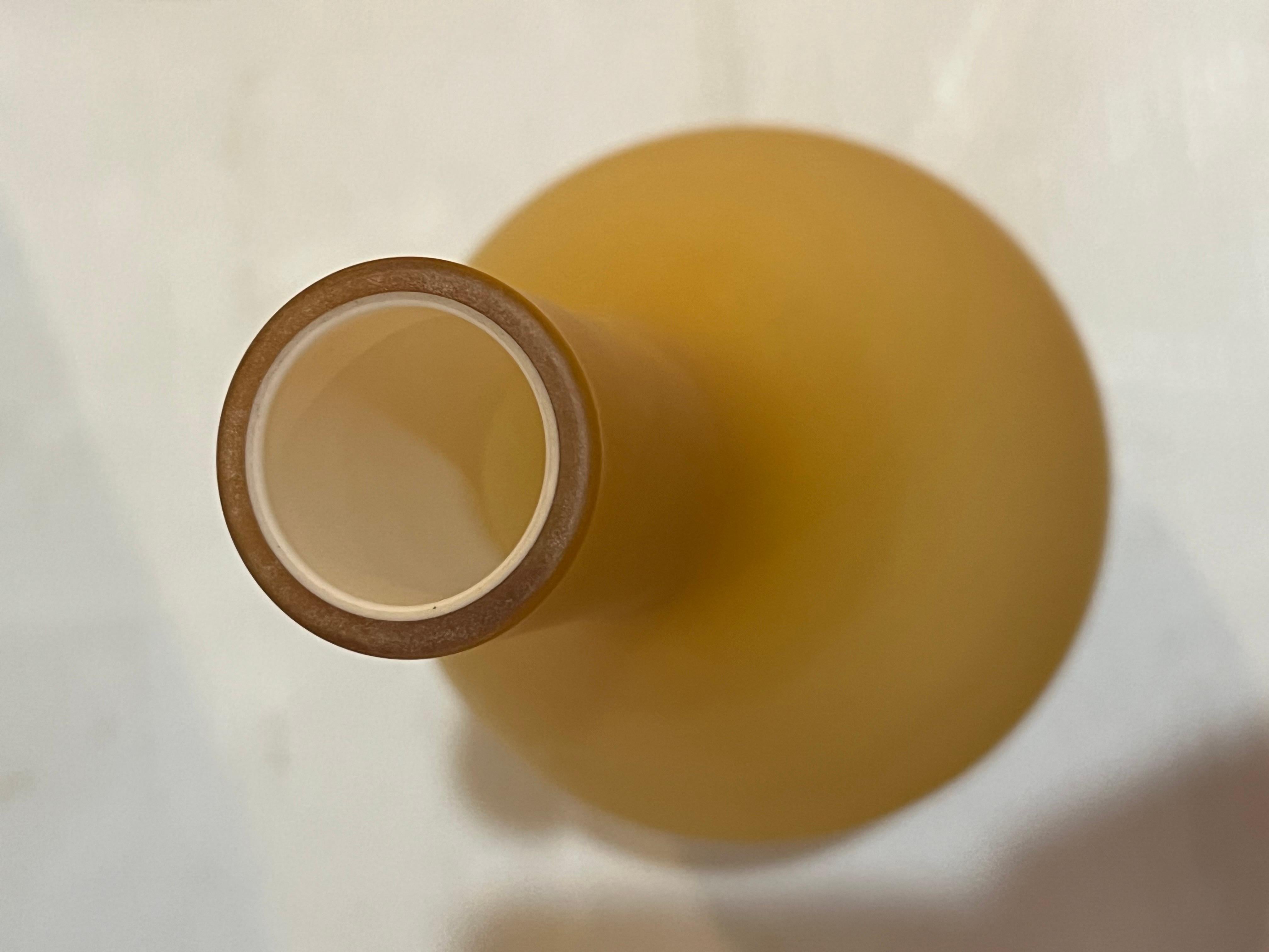 XX secolo Vaso in vetro incamiciato danese moderno italiano di Murano Salviati in vendita