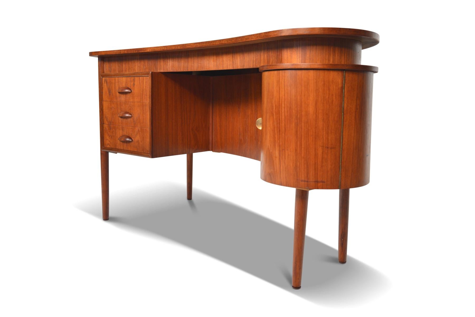 Danish Modern Jellybean Desk in Teak 1
