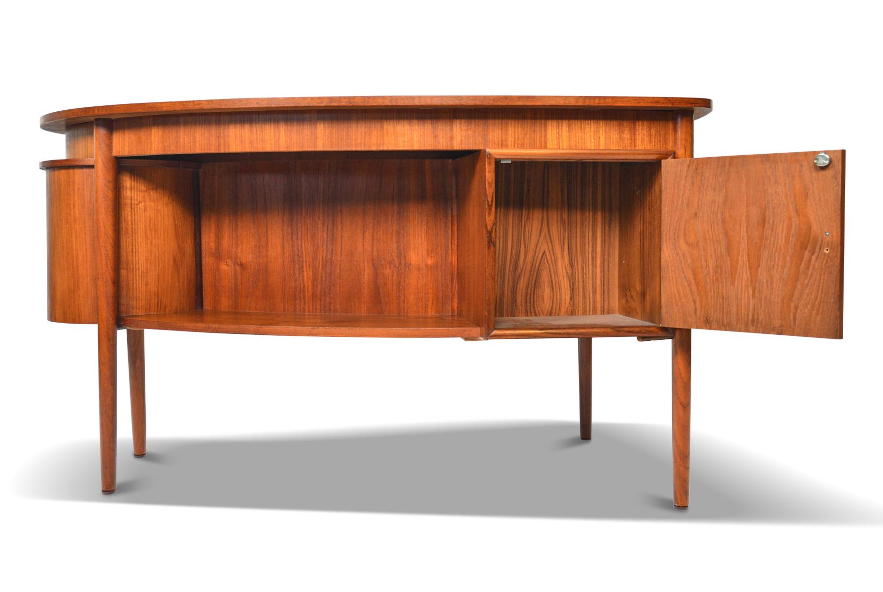 Danish Modern Jellybean Desk in Teak 4
