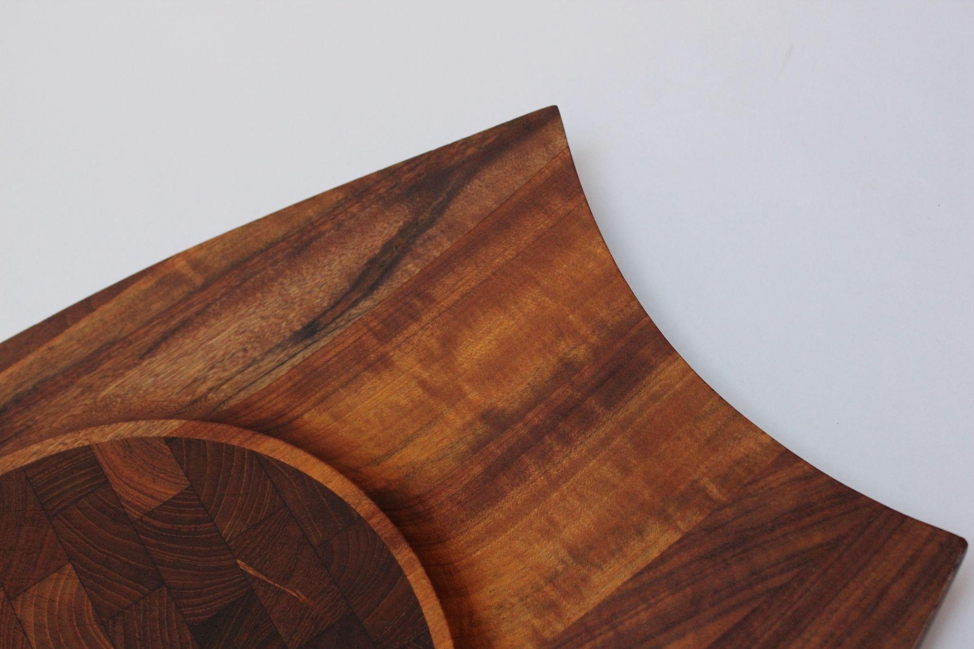Plateau Mutenye moderne danois de Jens Quistgaard « rare bois » pour Dansk Designs en vente 8