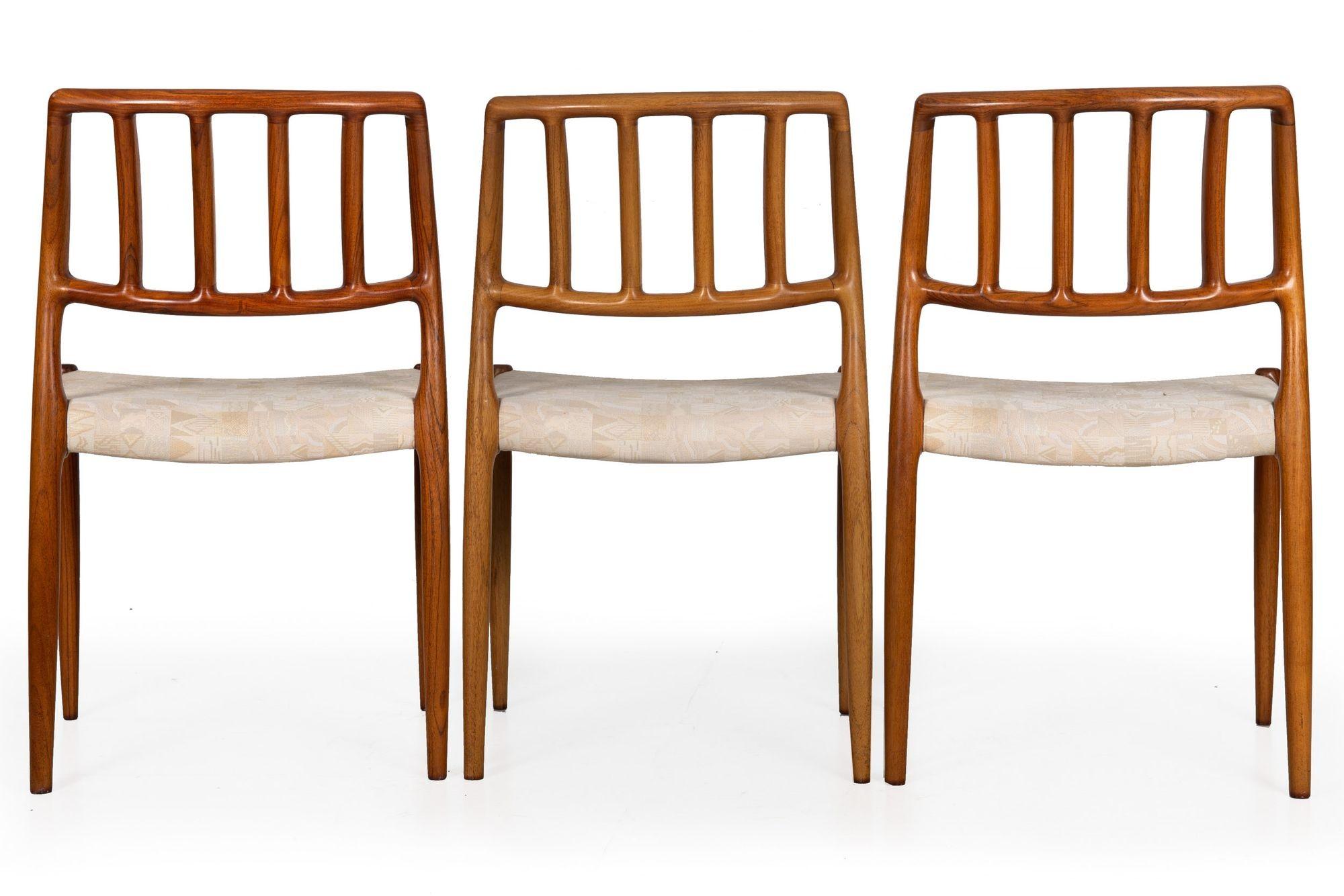 Danish Modern J.L. Møbler Model 83 Rosewood Dining Chairs, Set of 6 For Sale 12