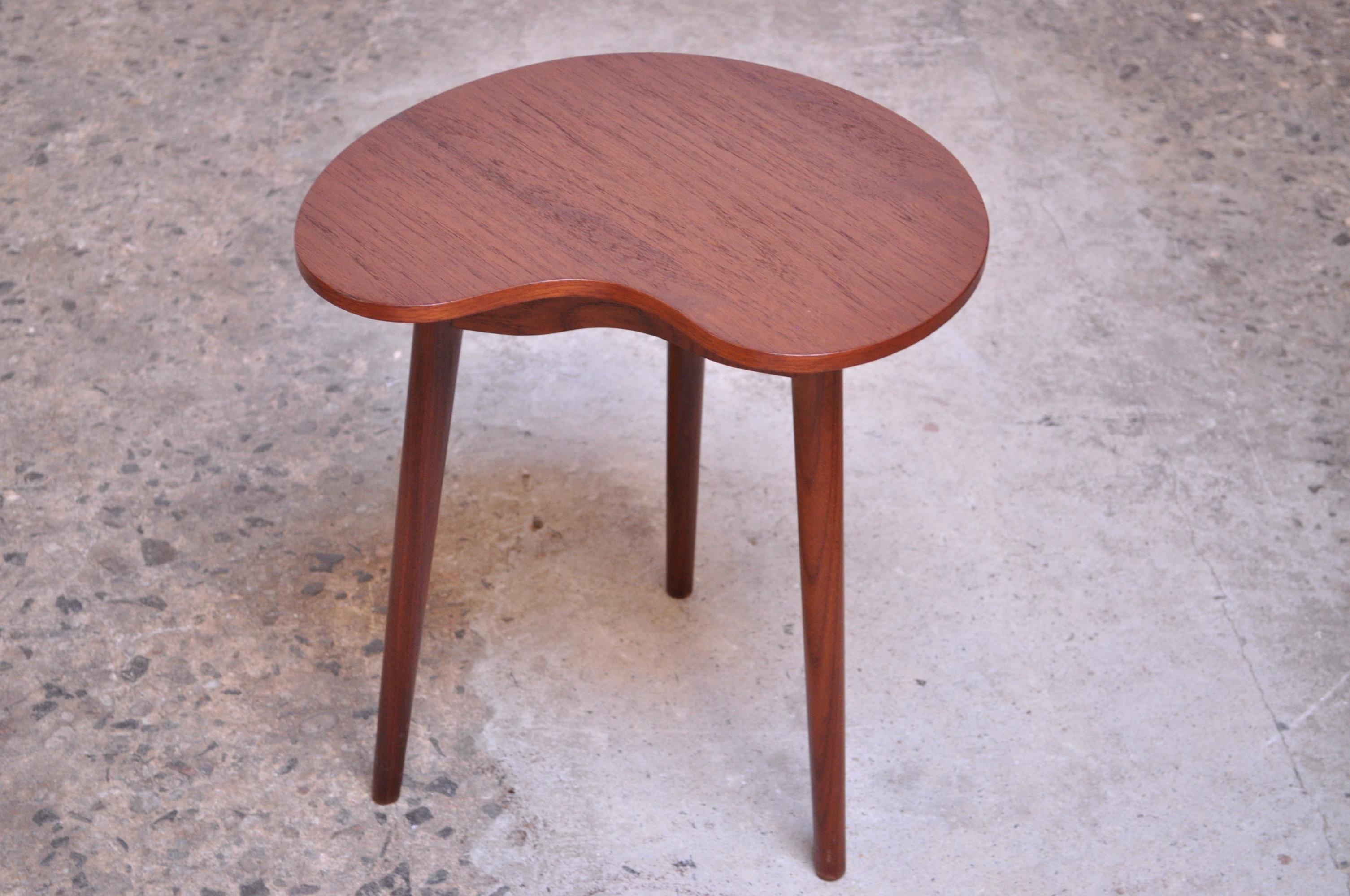 Danish Modern Kidney Teak Side Table by Gorm-Møbler 1