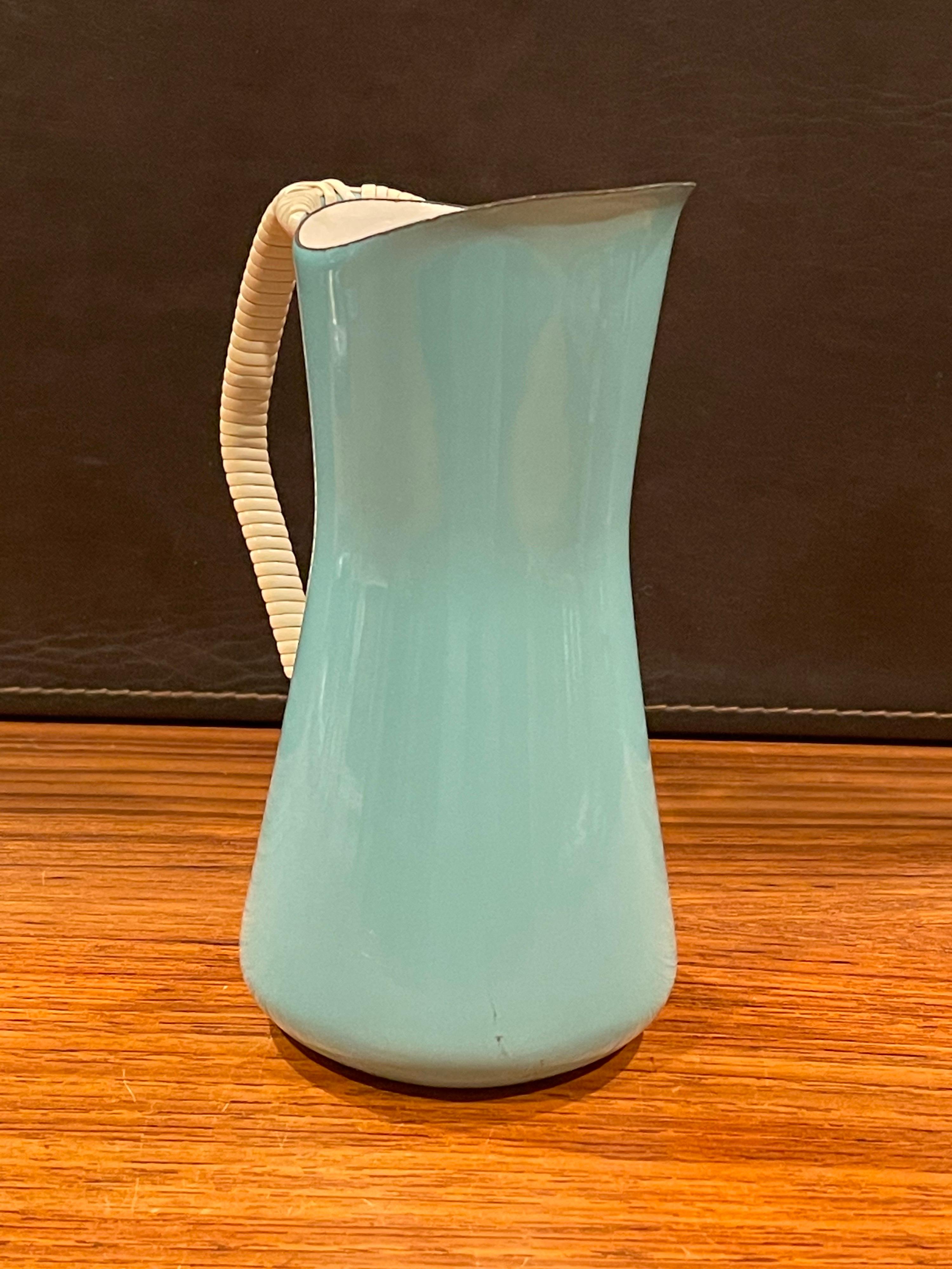 Danish Modern Kobenstyle Enamel and Cane Pitcher by Jens Quistgaard for Dansk In Good Condition In San Diego, CA