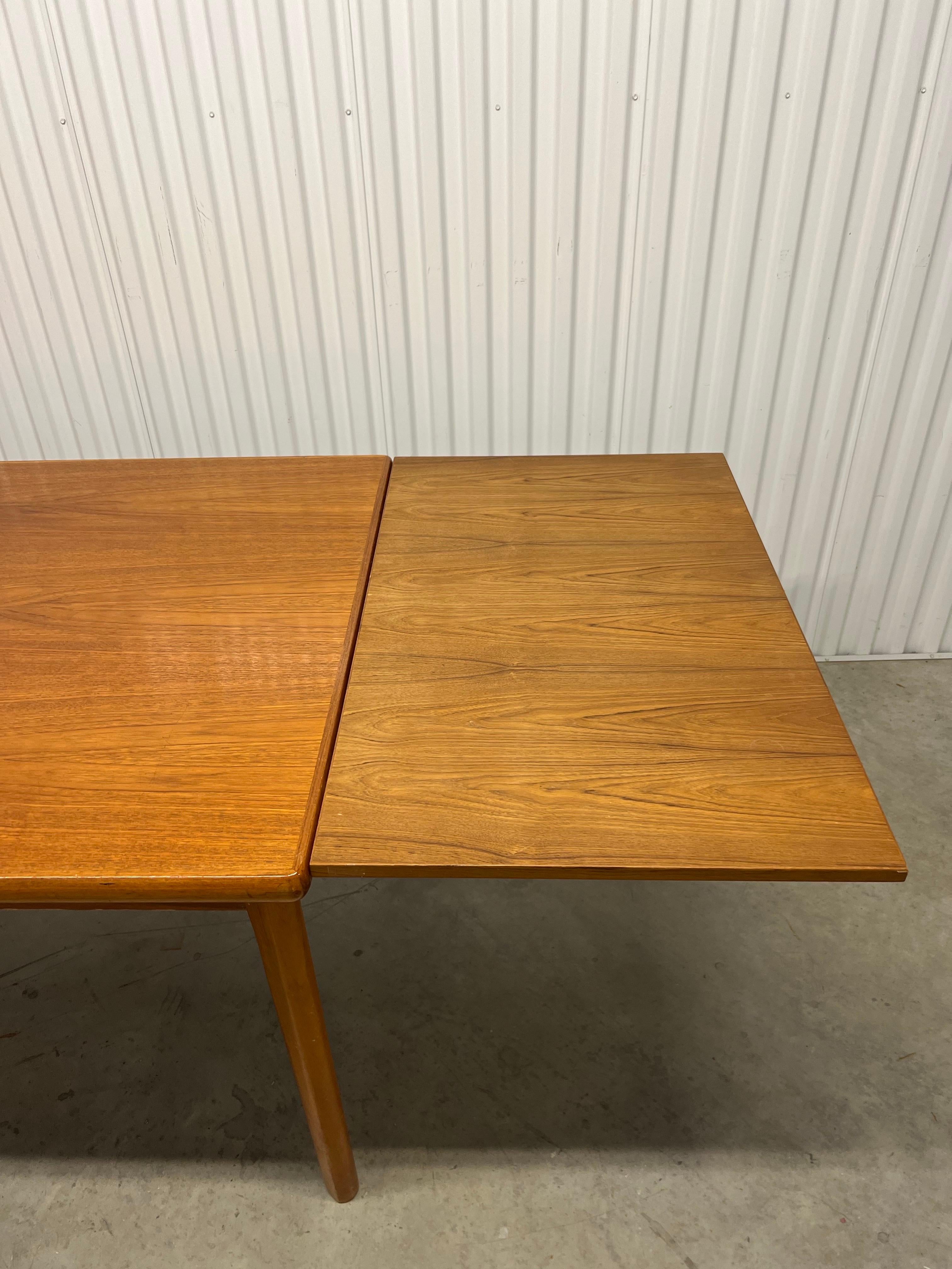 Danish Modern Large Teak Extendable Dining Table 10