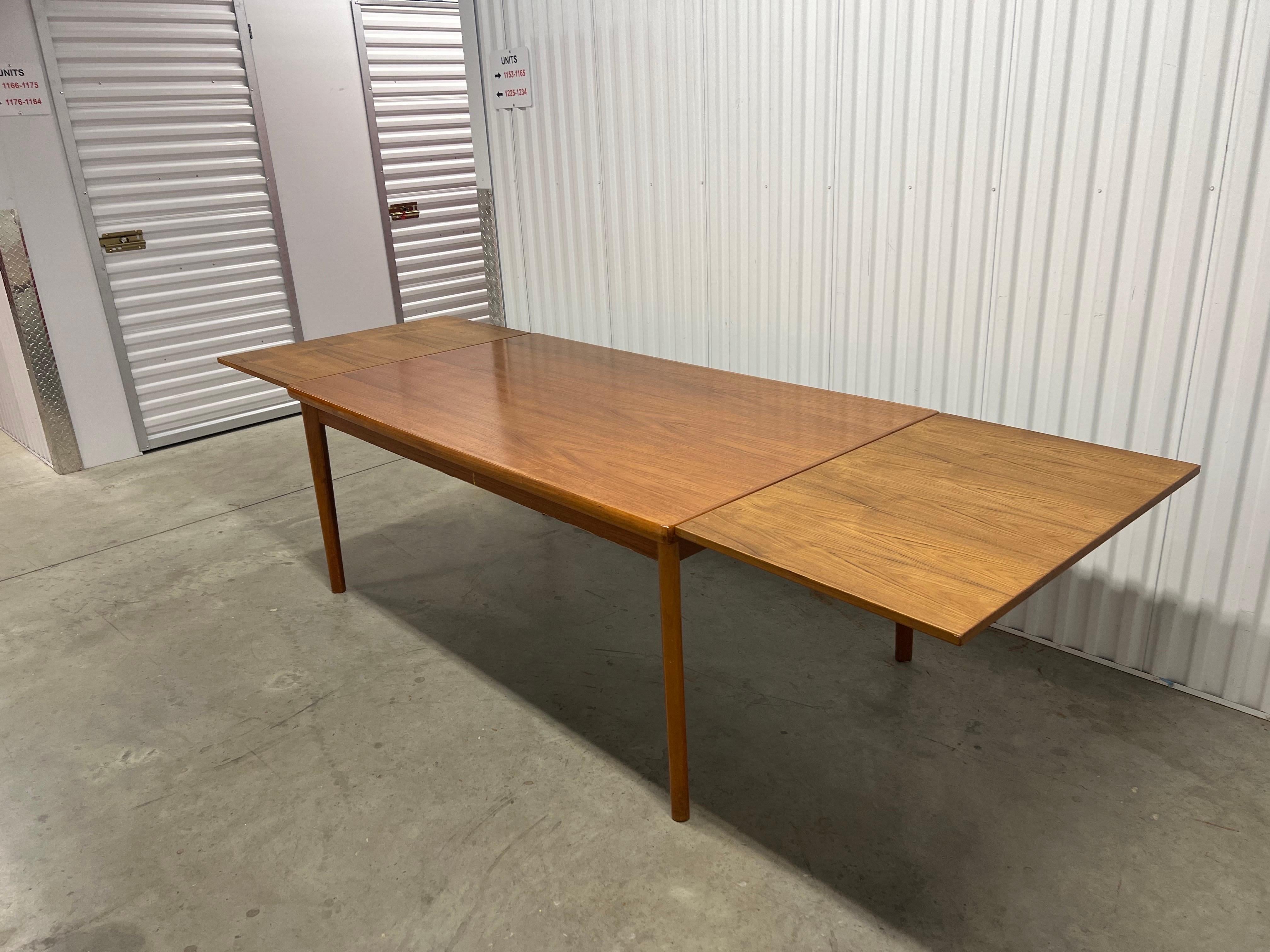 Danish Modern Large Teak Extendable Dining Table 11