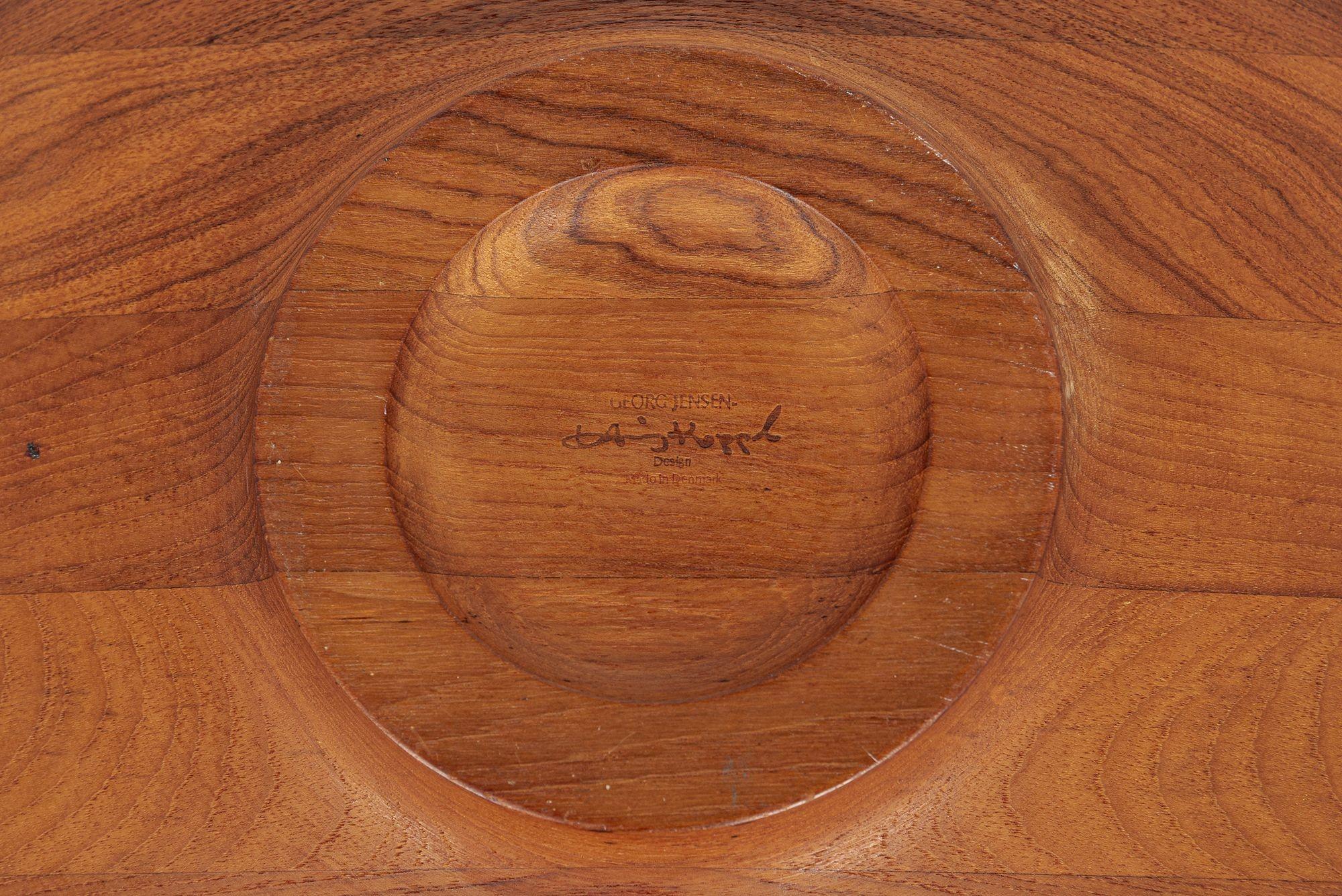Danish Modern Large Teak Wood Bowl by Henning Koppel for Georg Jensen For Sale 5
