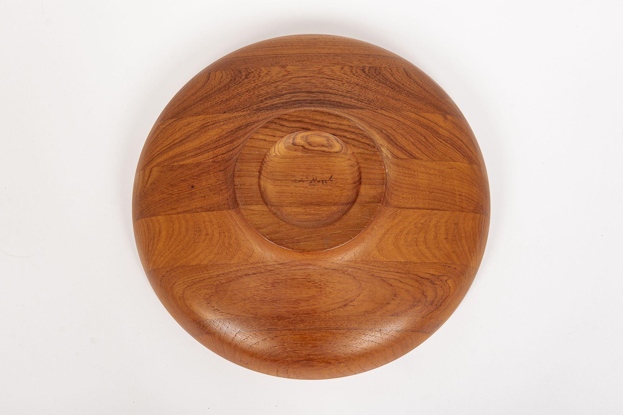 Danish Modern Large Teak Wood Bowl by Henning Koppel for Georg Jensen For Sale 4