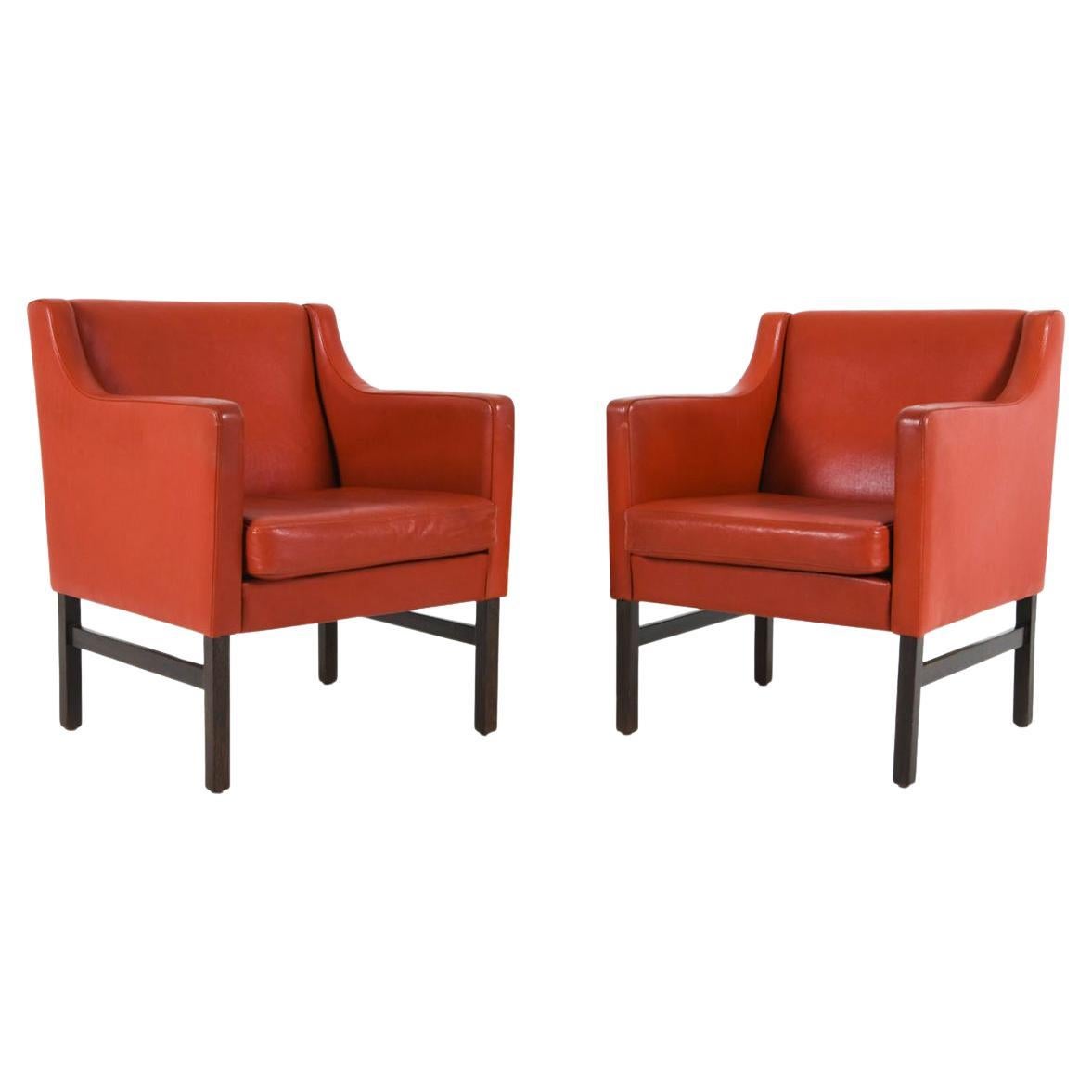 Danish Modern Leather
Beech Lounge Chairs in the Style of Børge Mogensen - A P