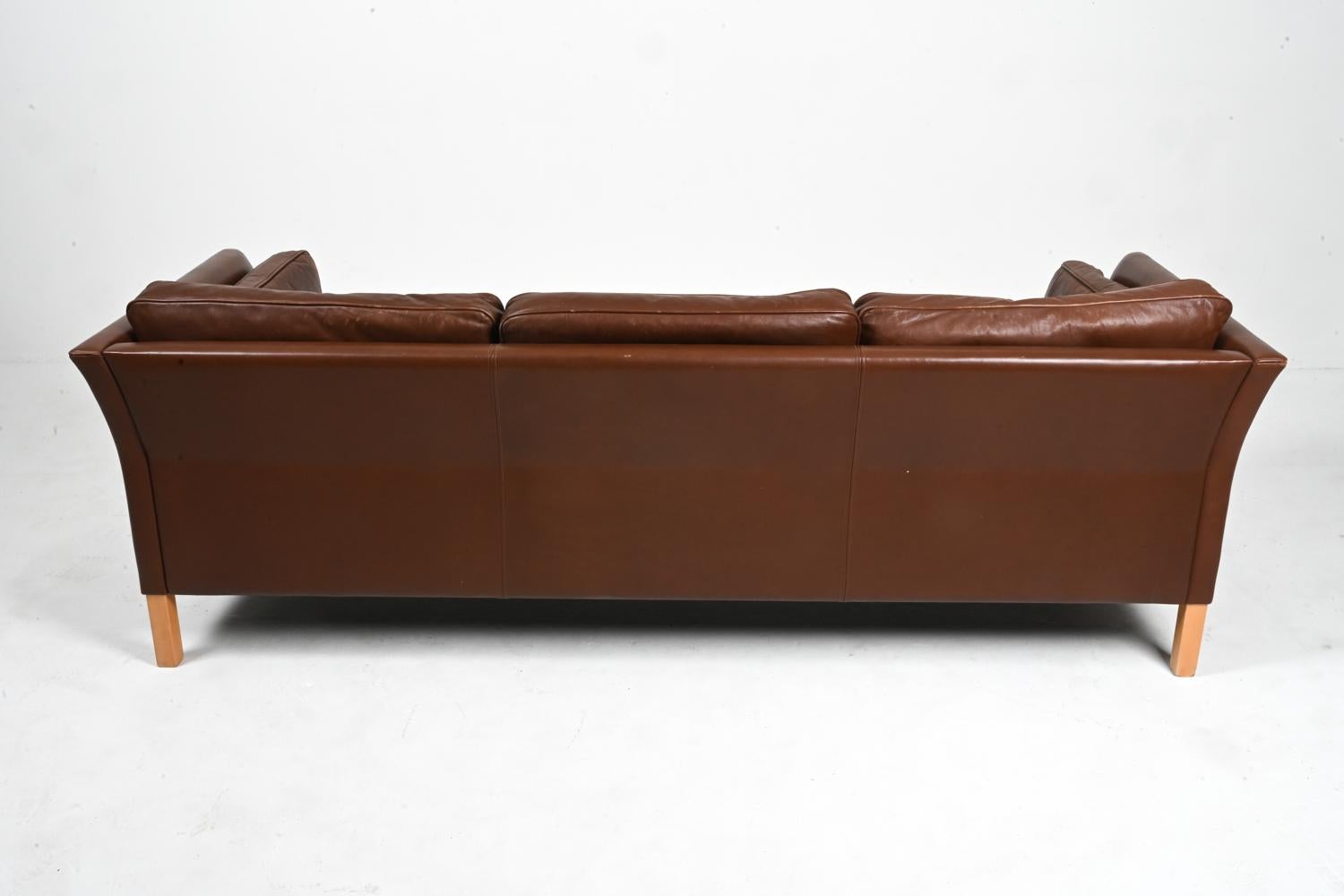 Danish Modern Leather & Beech Three-Seat Sofa by Mogens Hansen For Sale 5