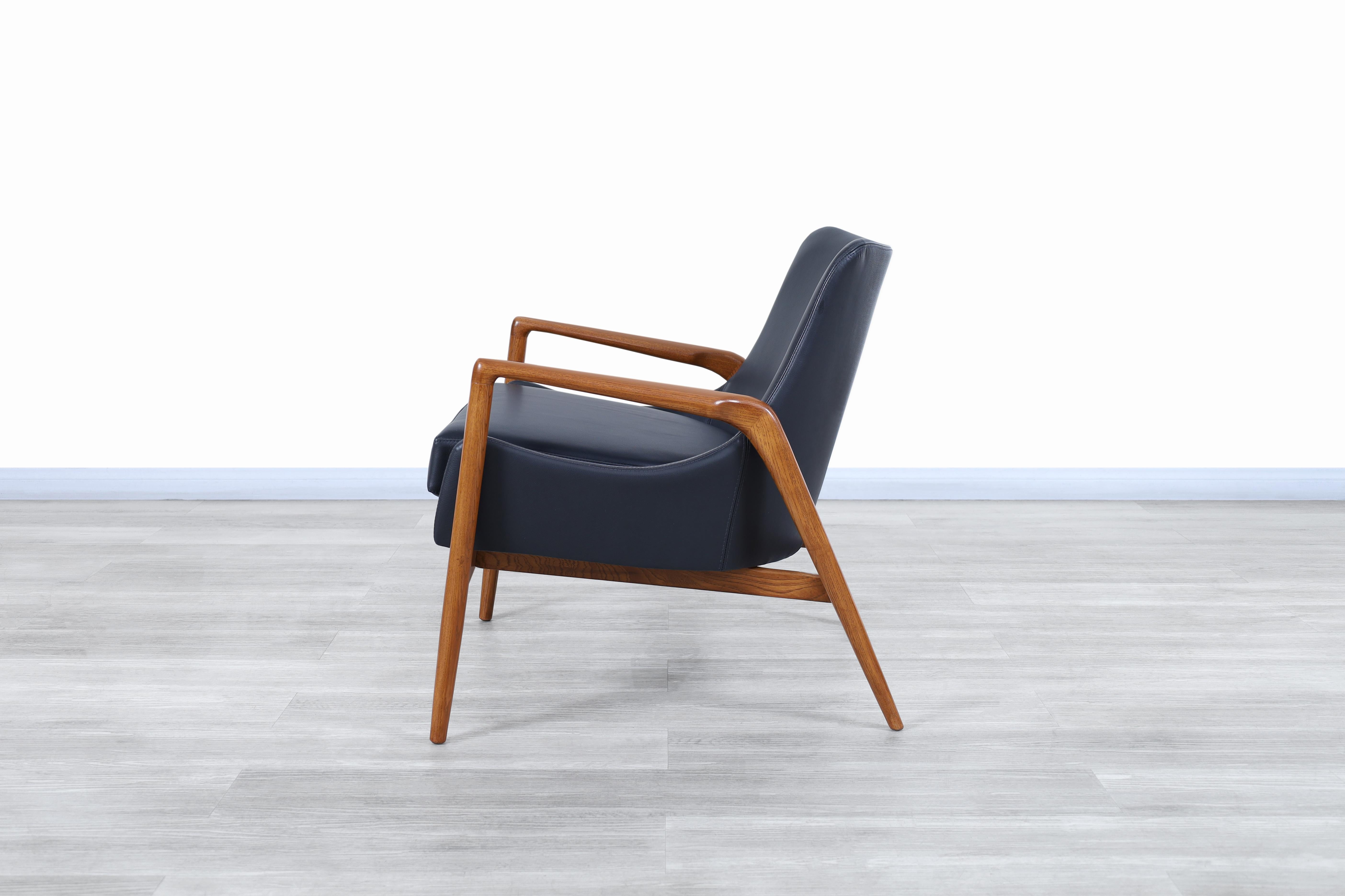 Danish Modern Leather Lounge Chairs by Ib Kofod Larsen for Selig 3