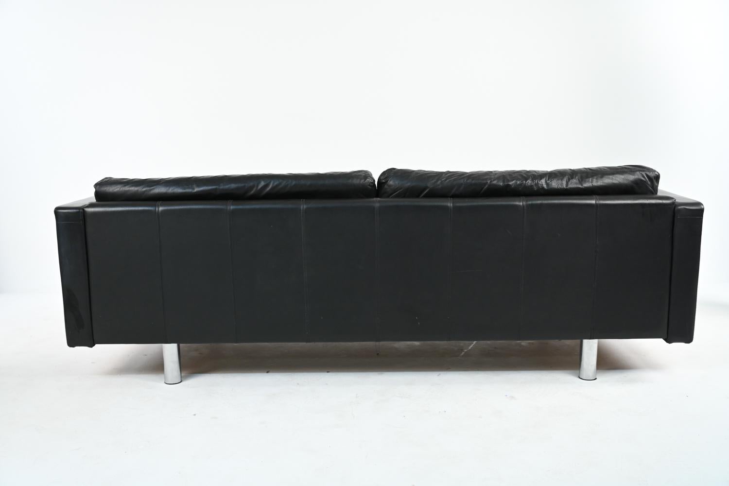 Danish Modern Leather Sofa Suite by Erik Jørgensen for Friis Møbler 3
