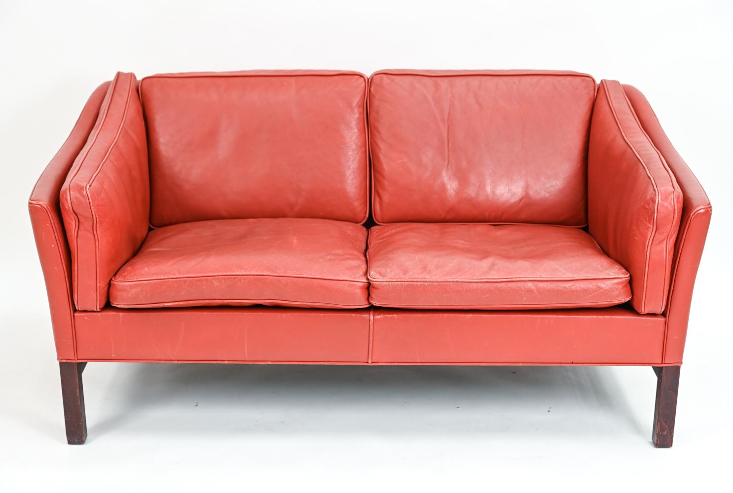 Danish Modern Leather Sofa Suite by Grant Mobelfabrik, c. 1970's For Sale 4