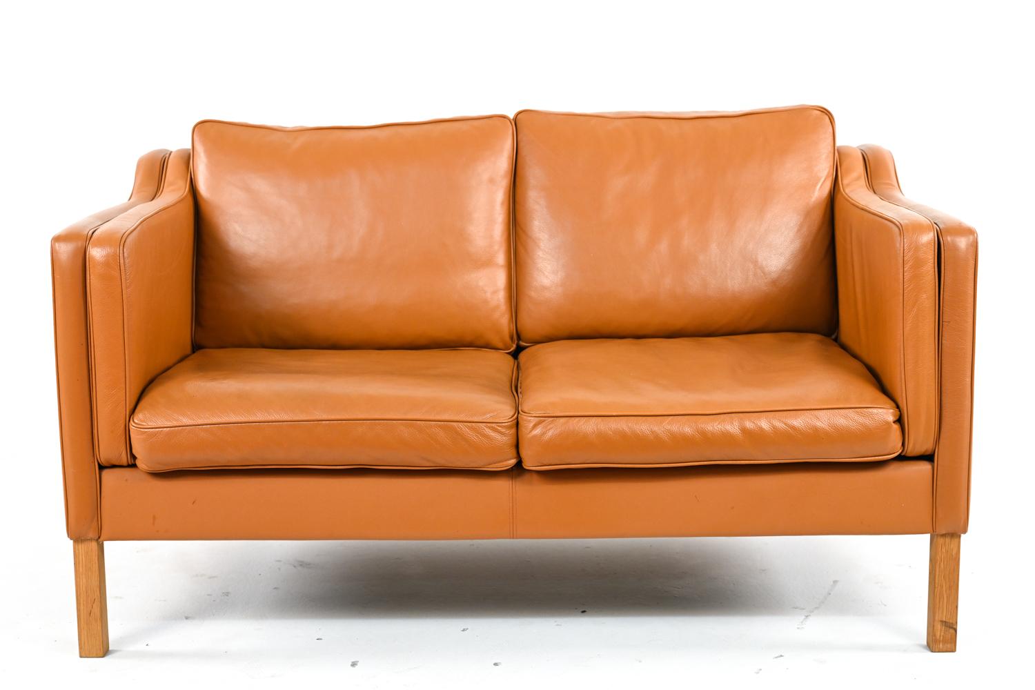 Danish Modern Leather Sofa Suite in the Manner of Børge Mogensen In Fair Condition In Norwalk, CT