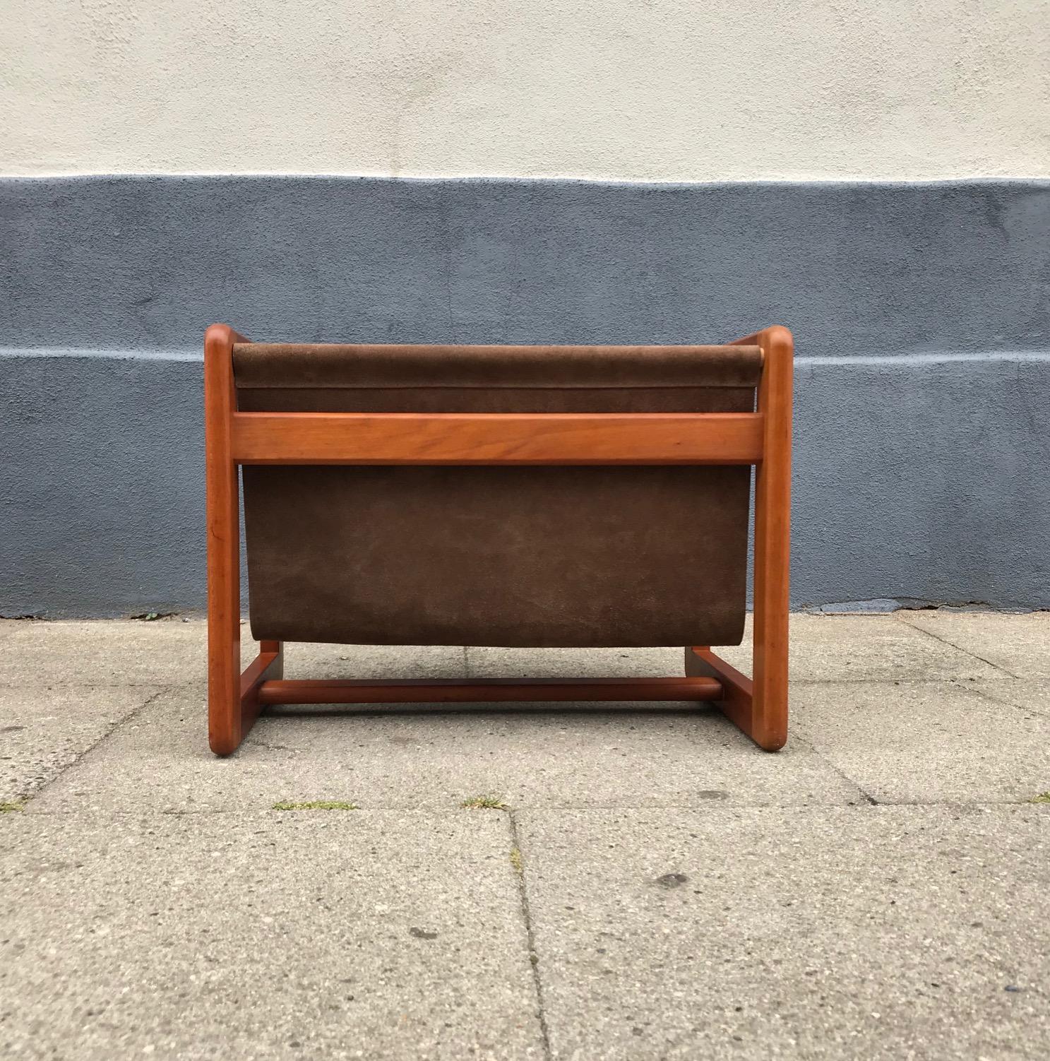 Mid-Century Modern Danish Modern Leather and Teak Magazine Rack by Aksel Kjersgaard, 1960s For Sale