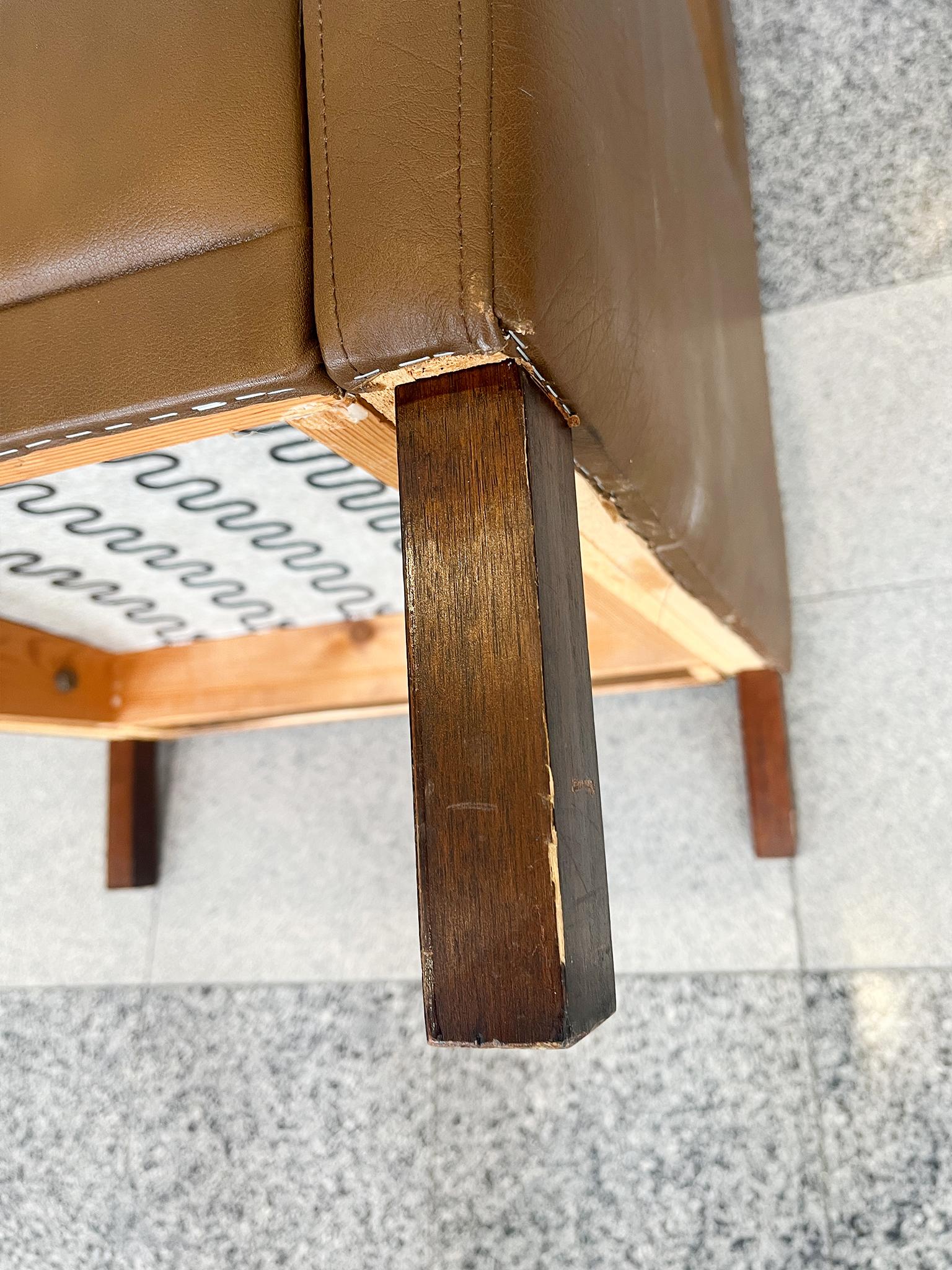 Wingback en cuir moderne danois dans le style de Børge Mogensen en vente 7