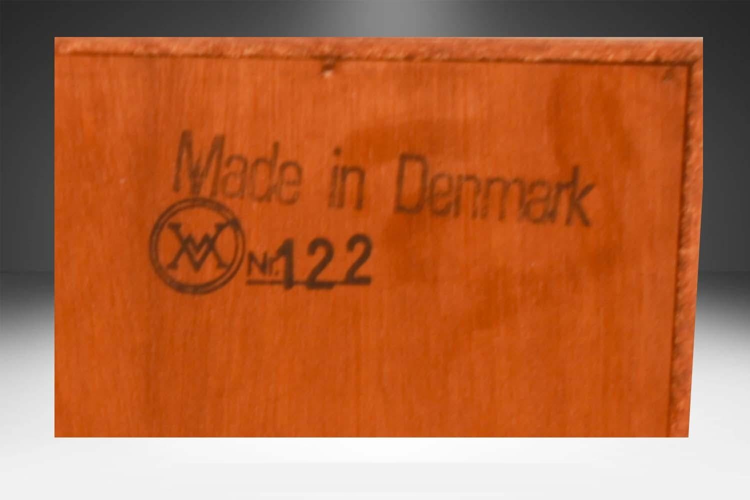 Long buffet moderne danois en teck par Vinde Mobelfabrik en vente 5