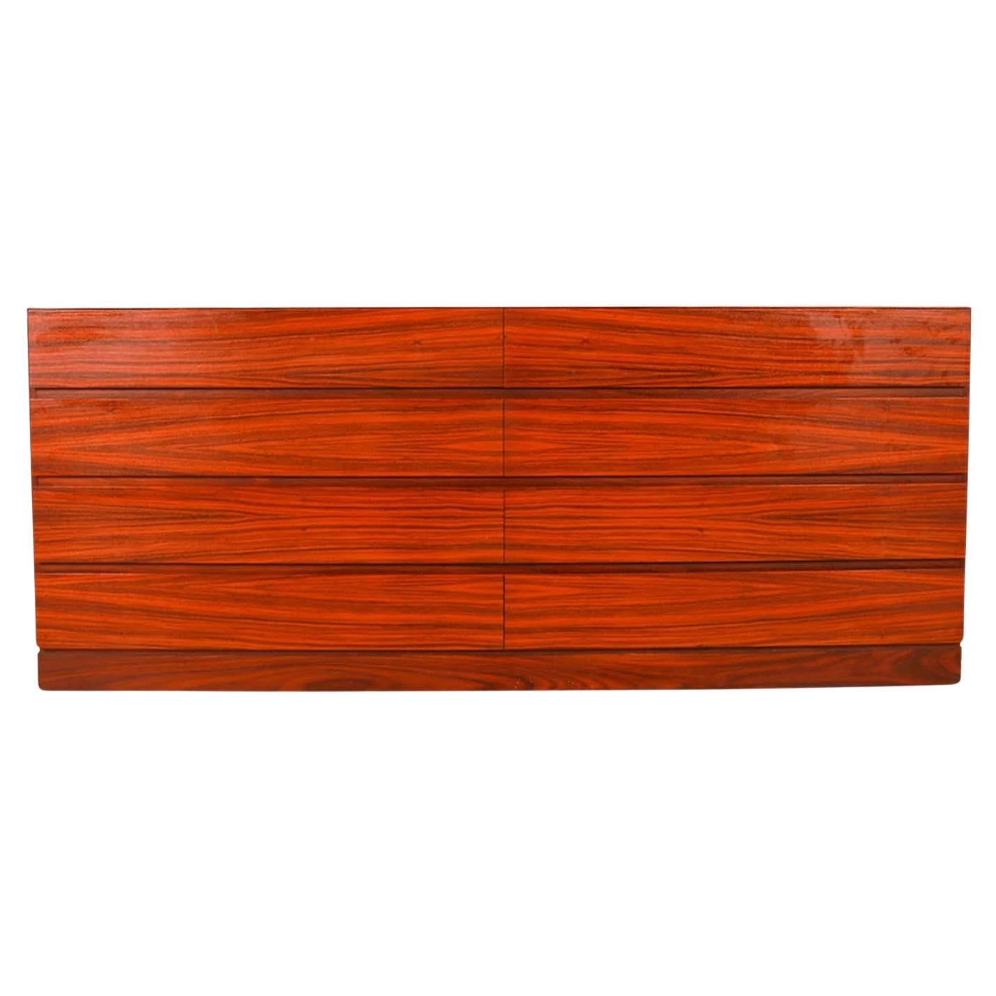 Long buffet moderne danois en teck par Vinde Mobelfabrik en vente