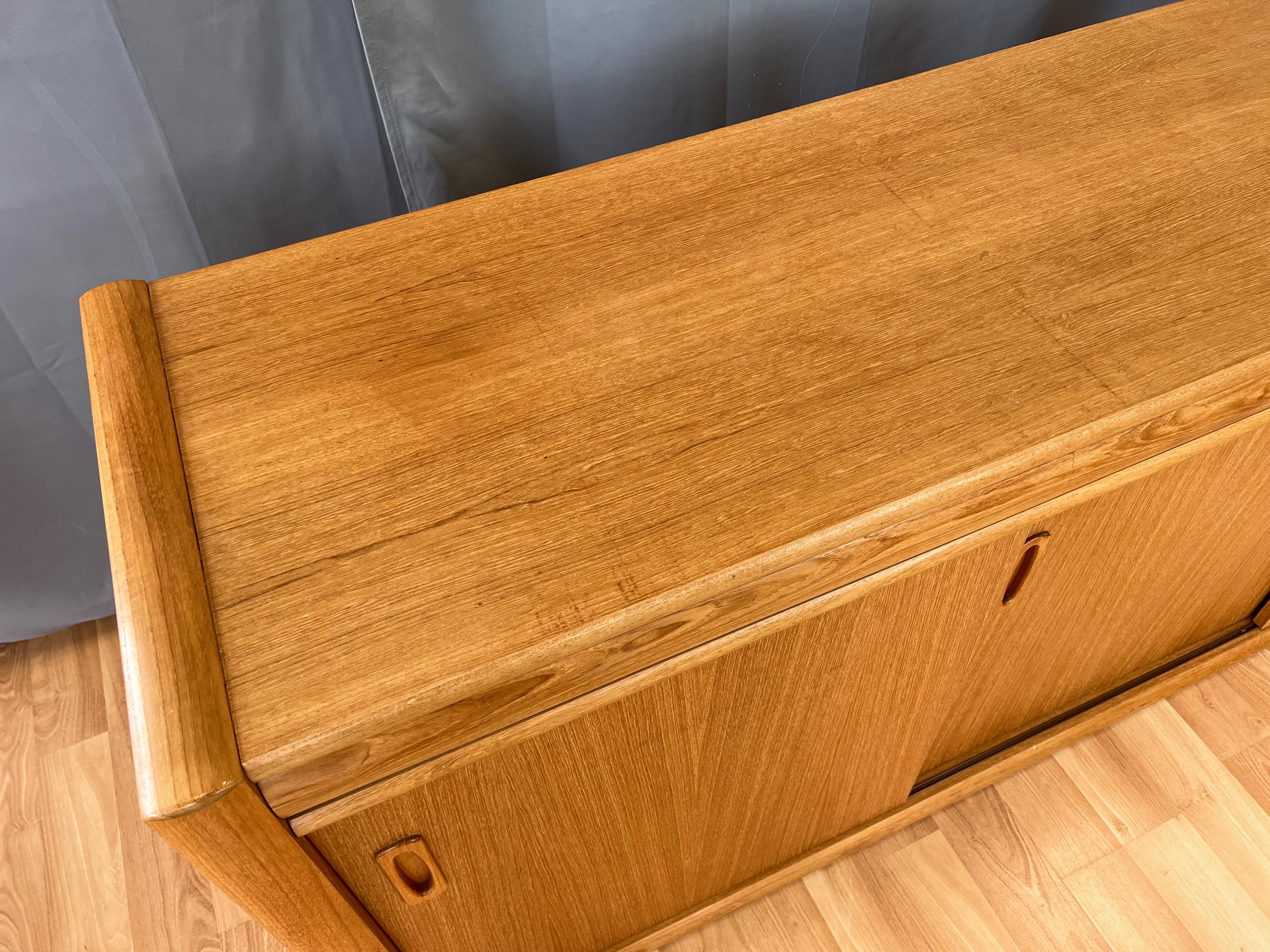 Danish Modern Long Teak Sideboard with Three Doors and Three Drawers, 1970s For Sale 11