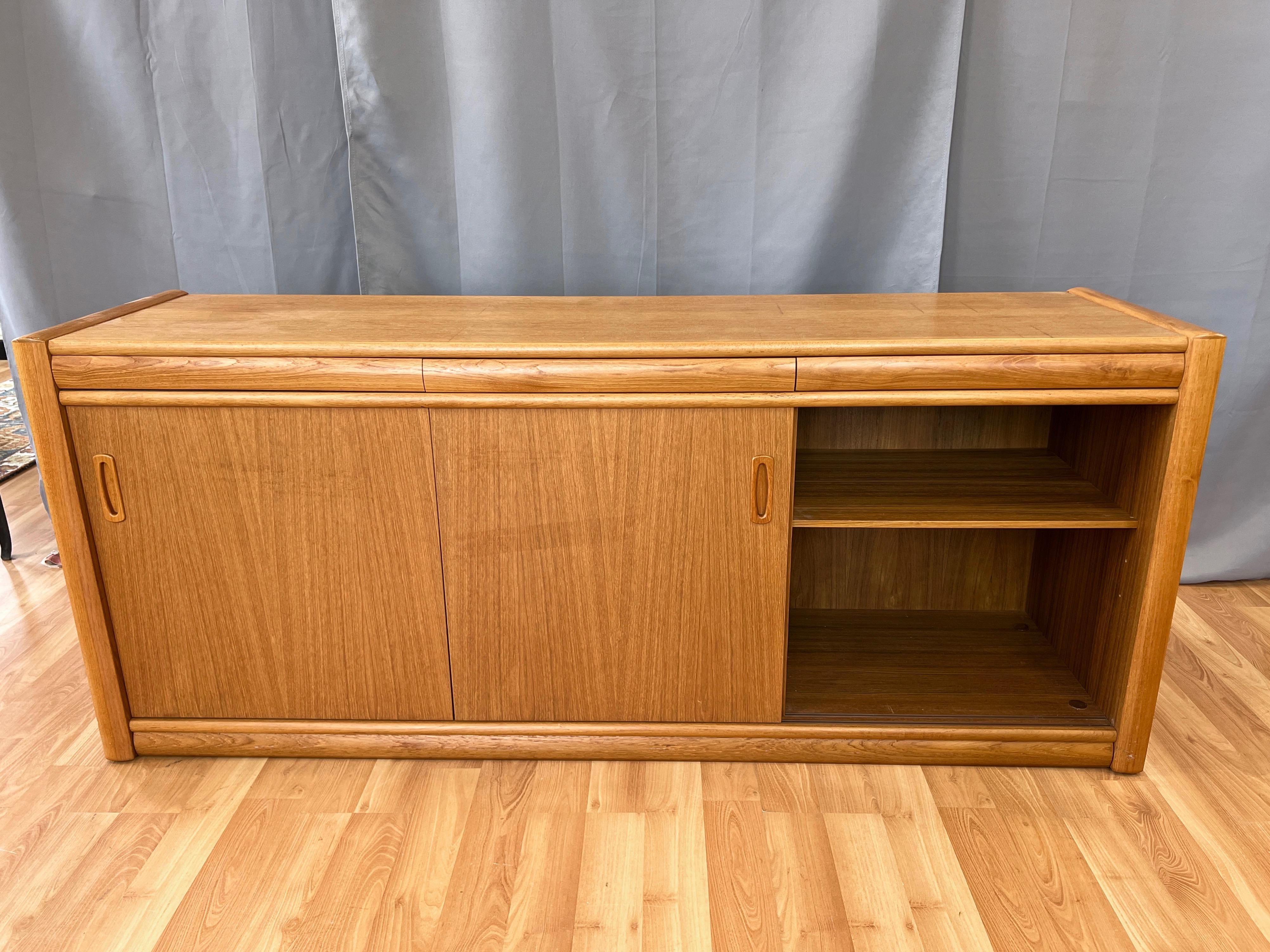 Danish Modern Long Teak Sideboard with Three Doors and Three Drawers, 1970s For Sale 1