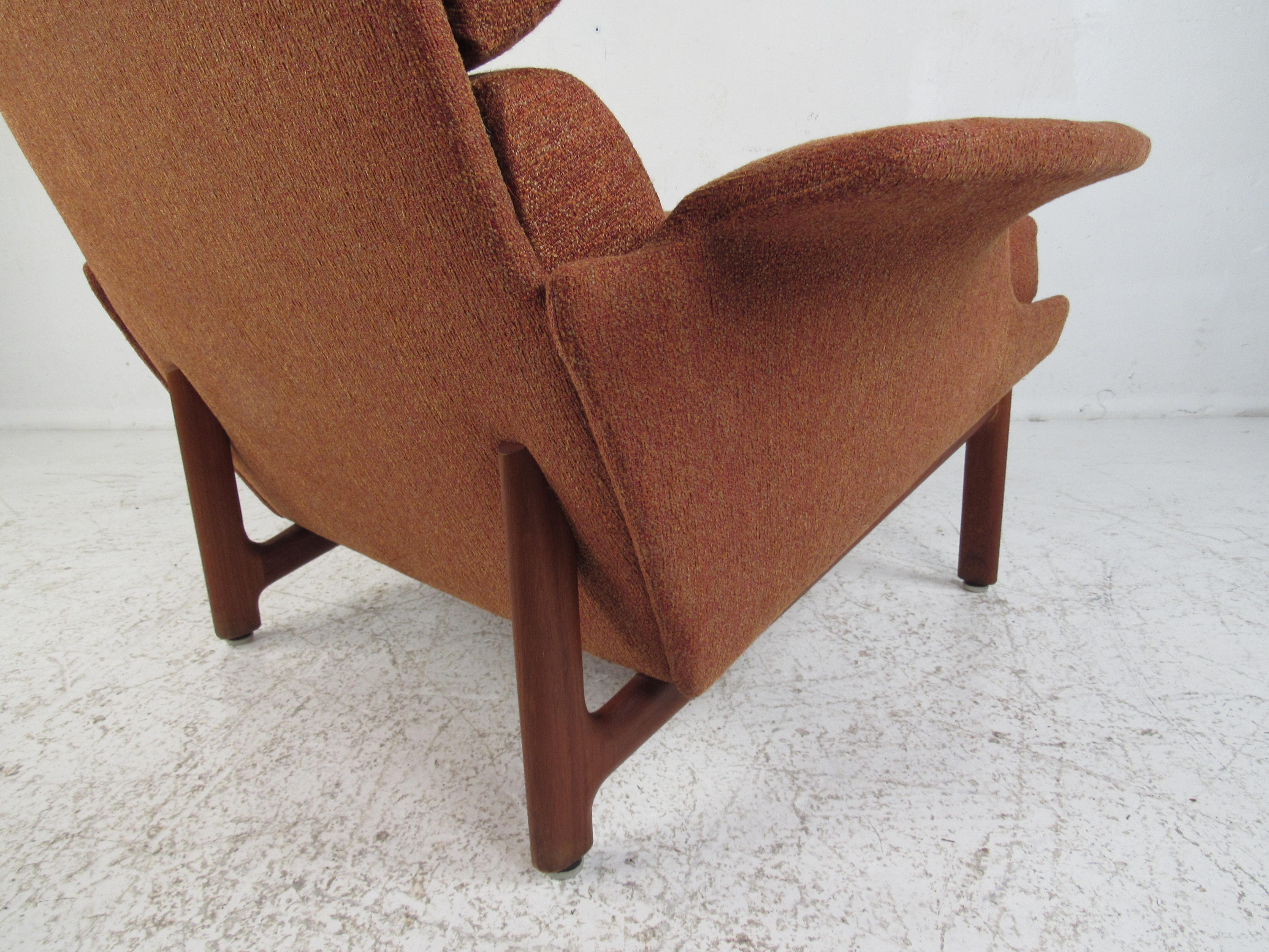 Danish Modern Lounge Chair and Ottoan 5