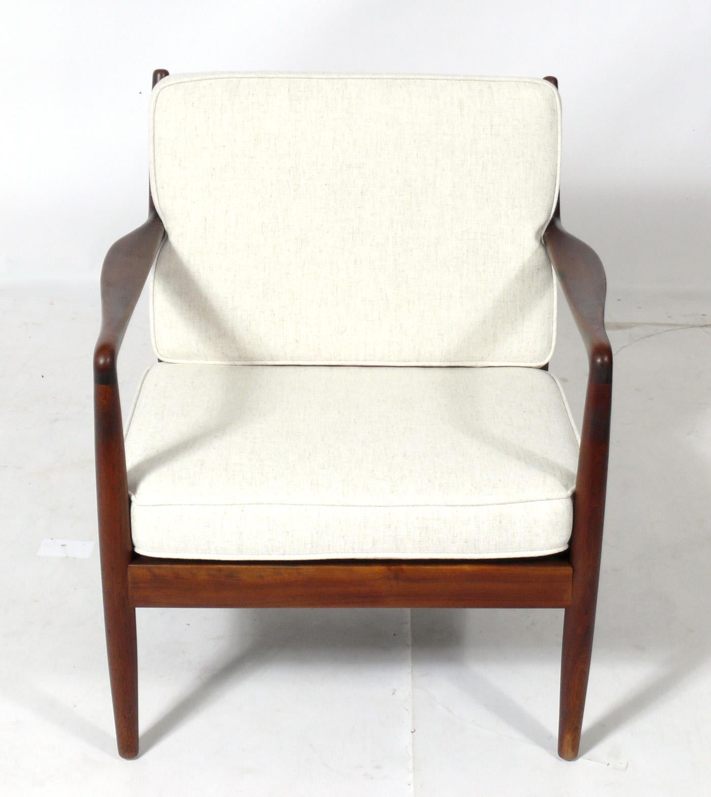 Danois Fauteuil de salon moderne danois de Folke Ohlsson pour DUX en vente