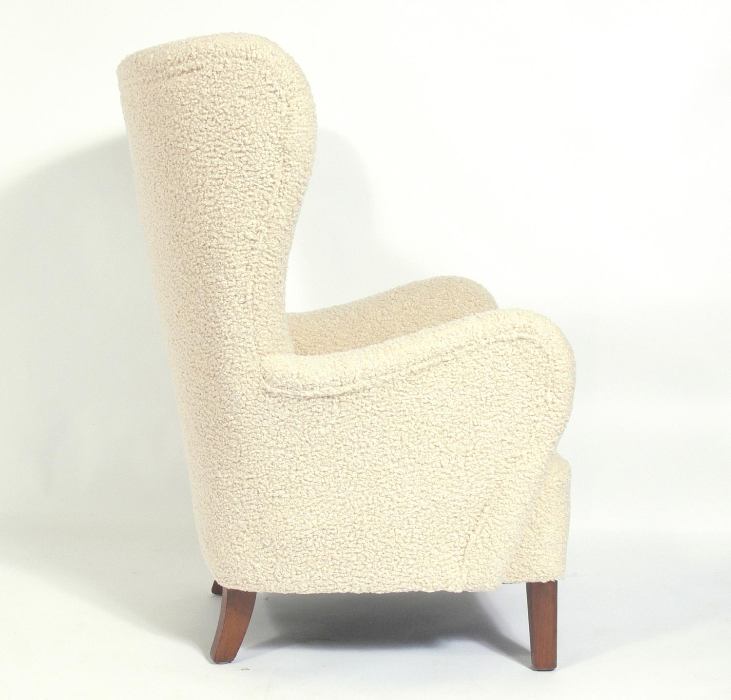 Mid-Century Modern Danish Modern Lounge Chair by Fritz Hansen