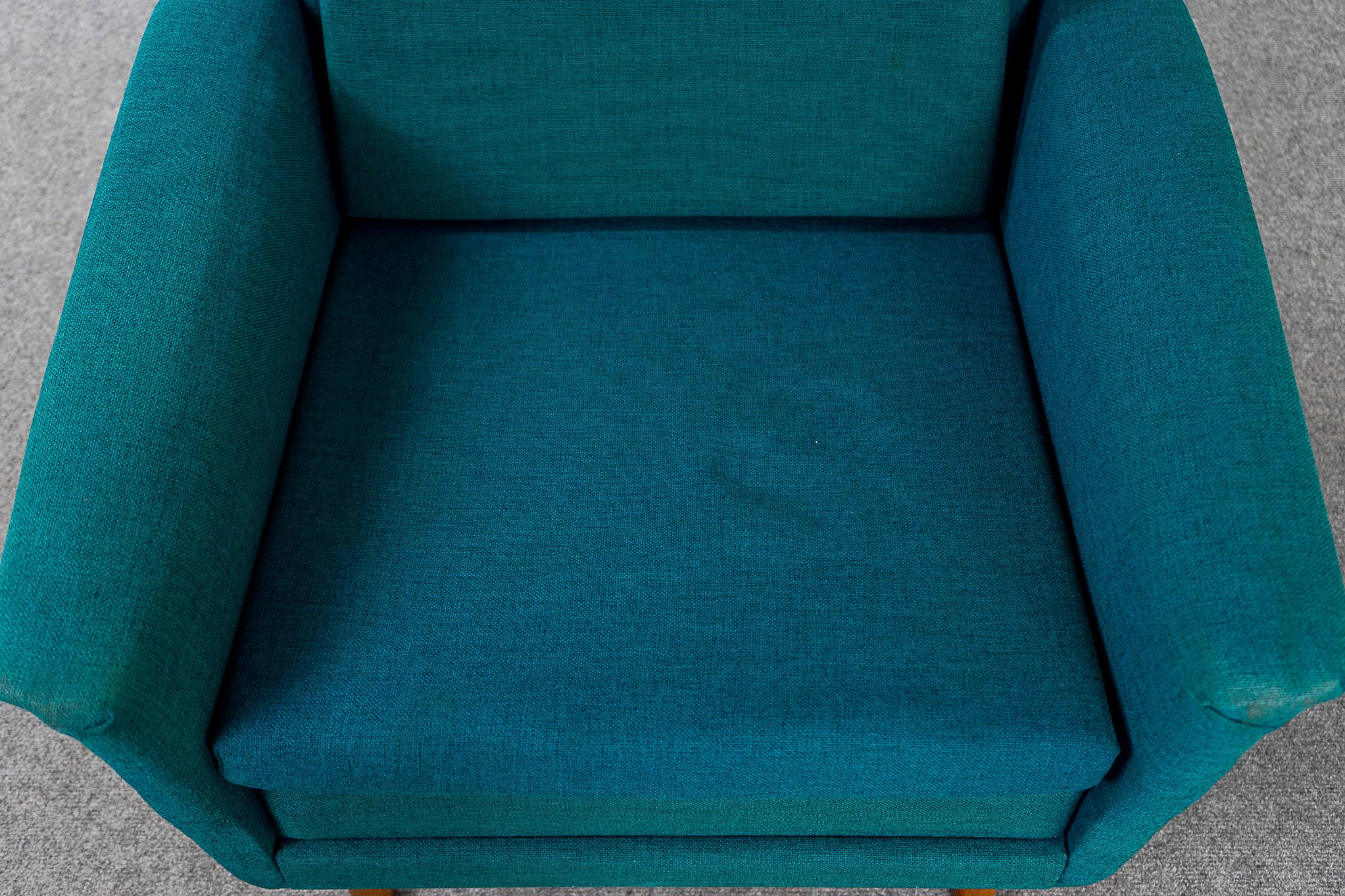 Danish Modern Lounge Chair by Fritz Hansen 3