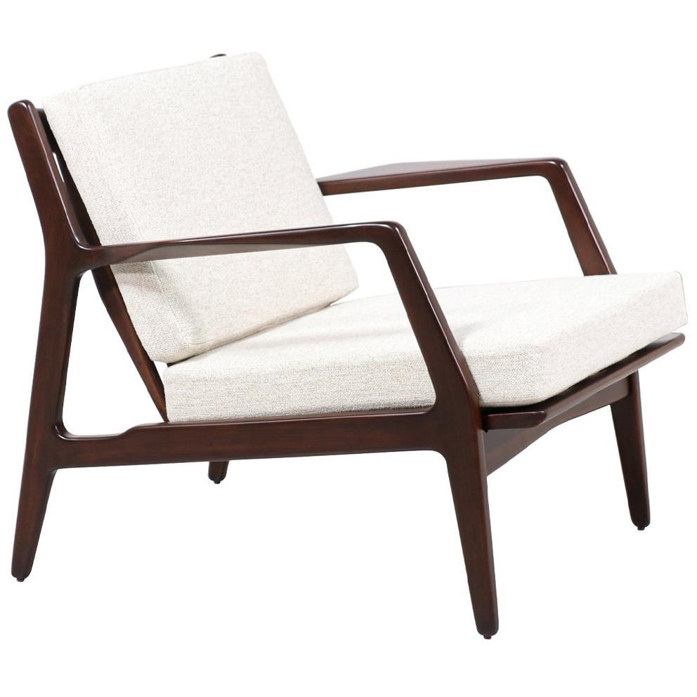 Expertly Restored - Danish Modern Lounge Chair by Ib Kofod-Larsen for Selig For Sale