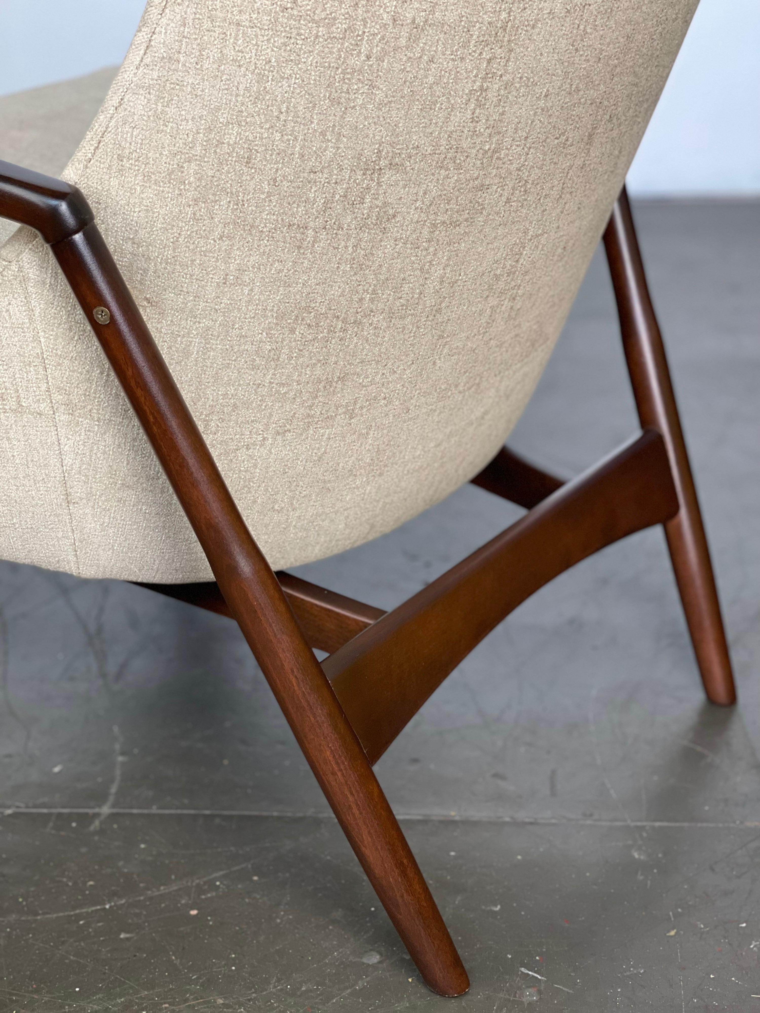 Danish Modern Lounge Chair by Kofod-Larsen for Selig 1