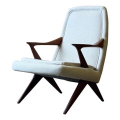danish modern lounge chair