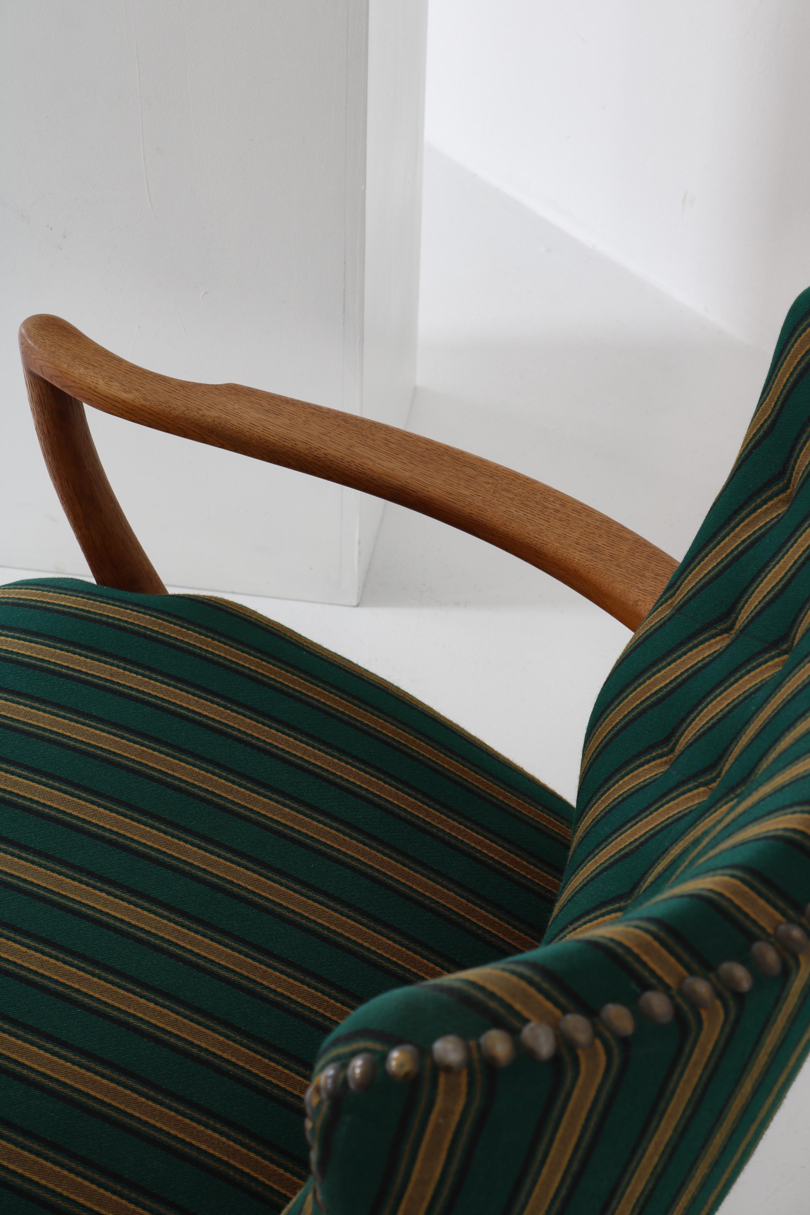 Danish Modern Lounge Chair in Oak & Traditional Danish Olmerdug Wool, 1950s For Sale 6