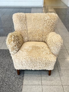 Danish Modern Lounge Chair in Shearling in the Style of Fritz Hansen