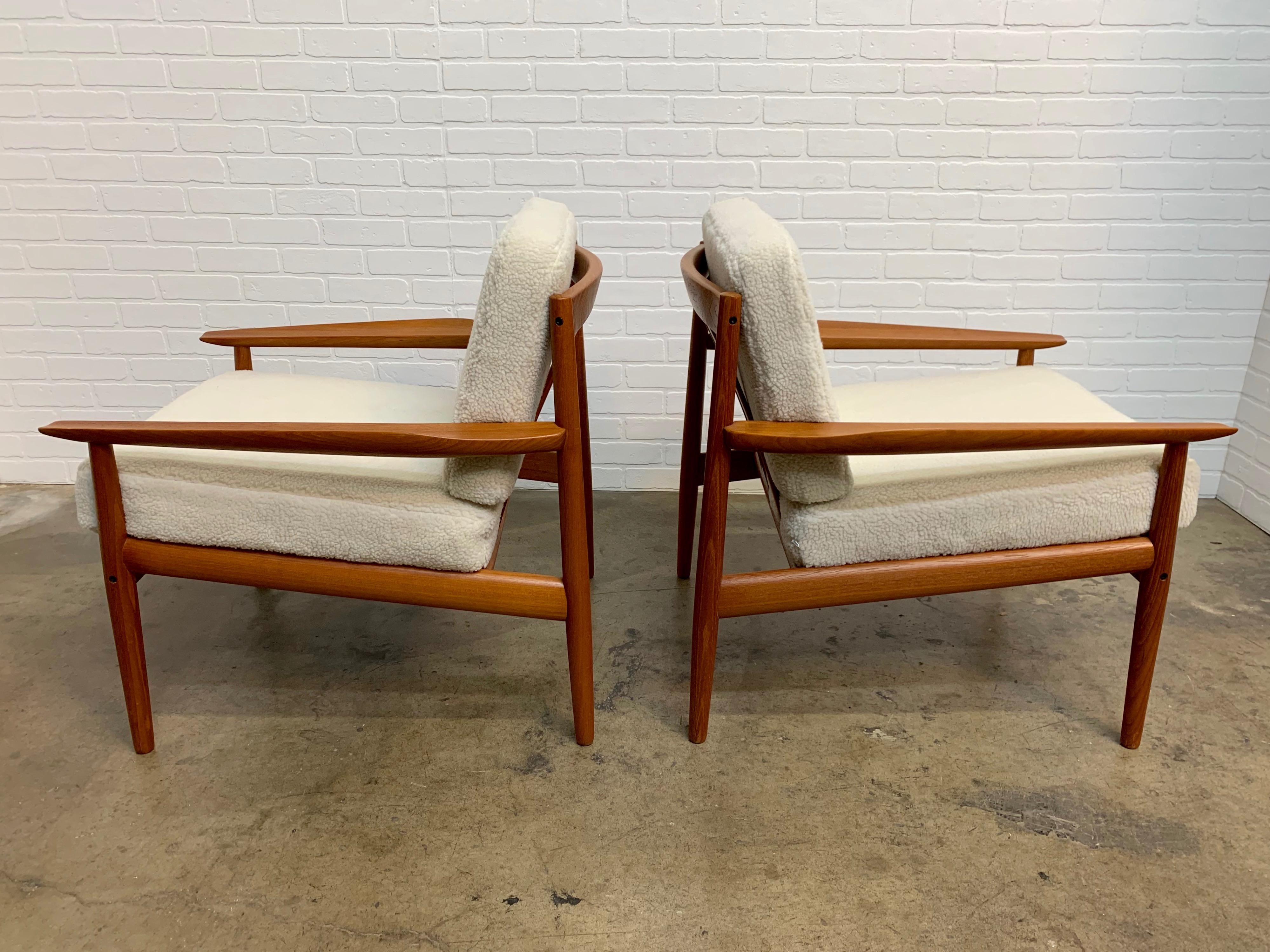 Scandinavian Modern Danish Modern Lounge Chairs by Arne Vodder in Teddy Faux Fur For Sale