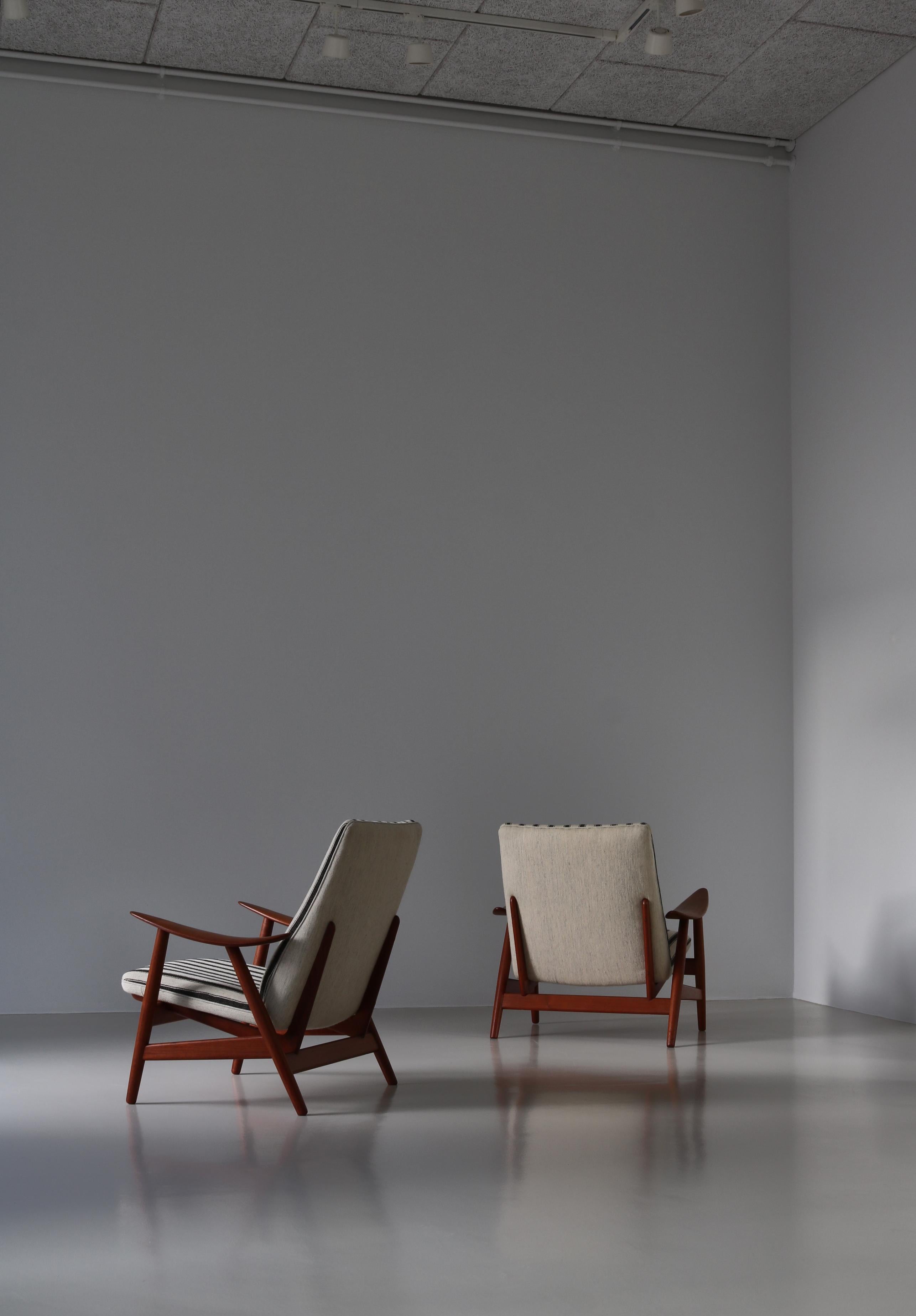 Dänische Modern Lounge Chairs von Illum Wikkelsø bei Søren Willadsen, 1950er Jahre im Angebot 10