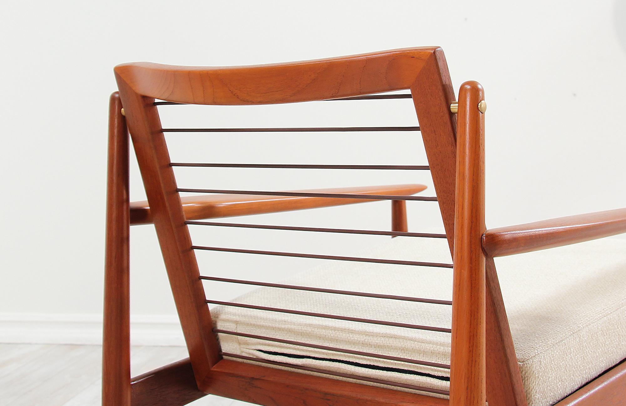 Danish Modern Lounge Chairs by Svend Åge Eriksen 5