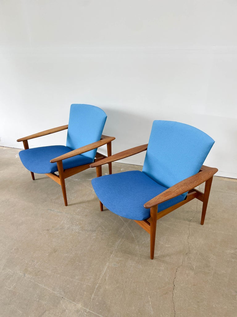 Danish Modern Lounge Chairs in Teak For Sale 5