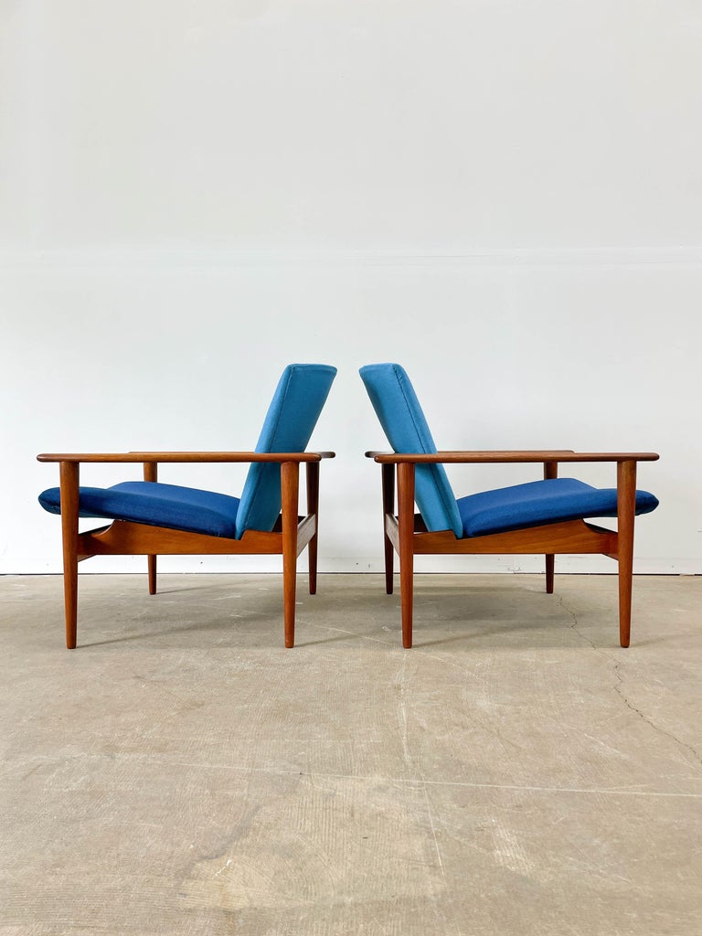 Danish Modern Lounge Chairs in Teak For Sale 4