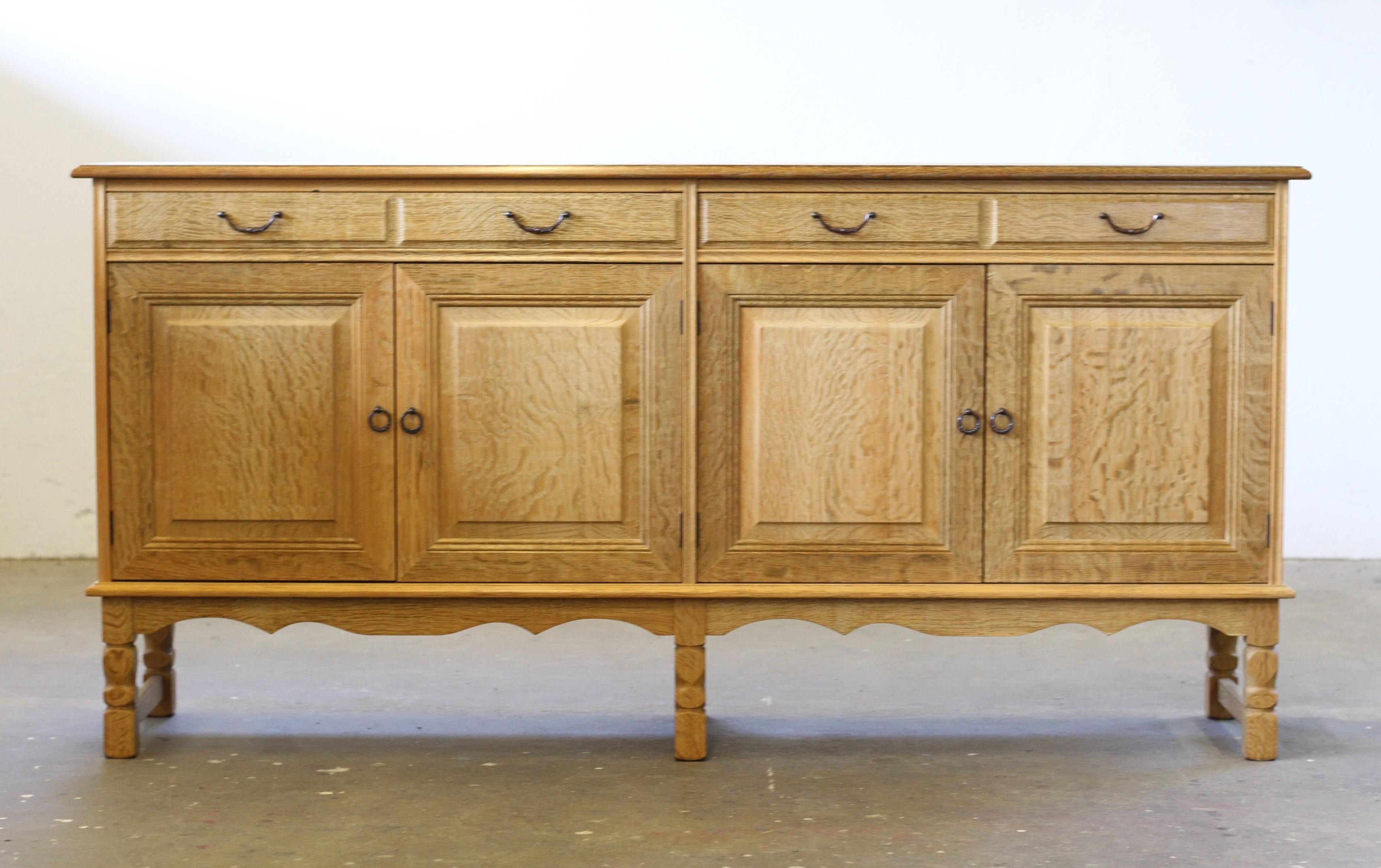 Danish Modern Low sideboard in Light Oak, 1987 Style of Henning Kjærnulf For Sale 8